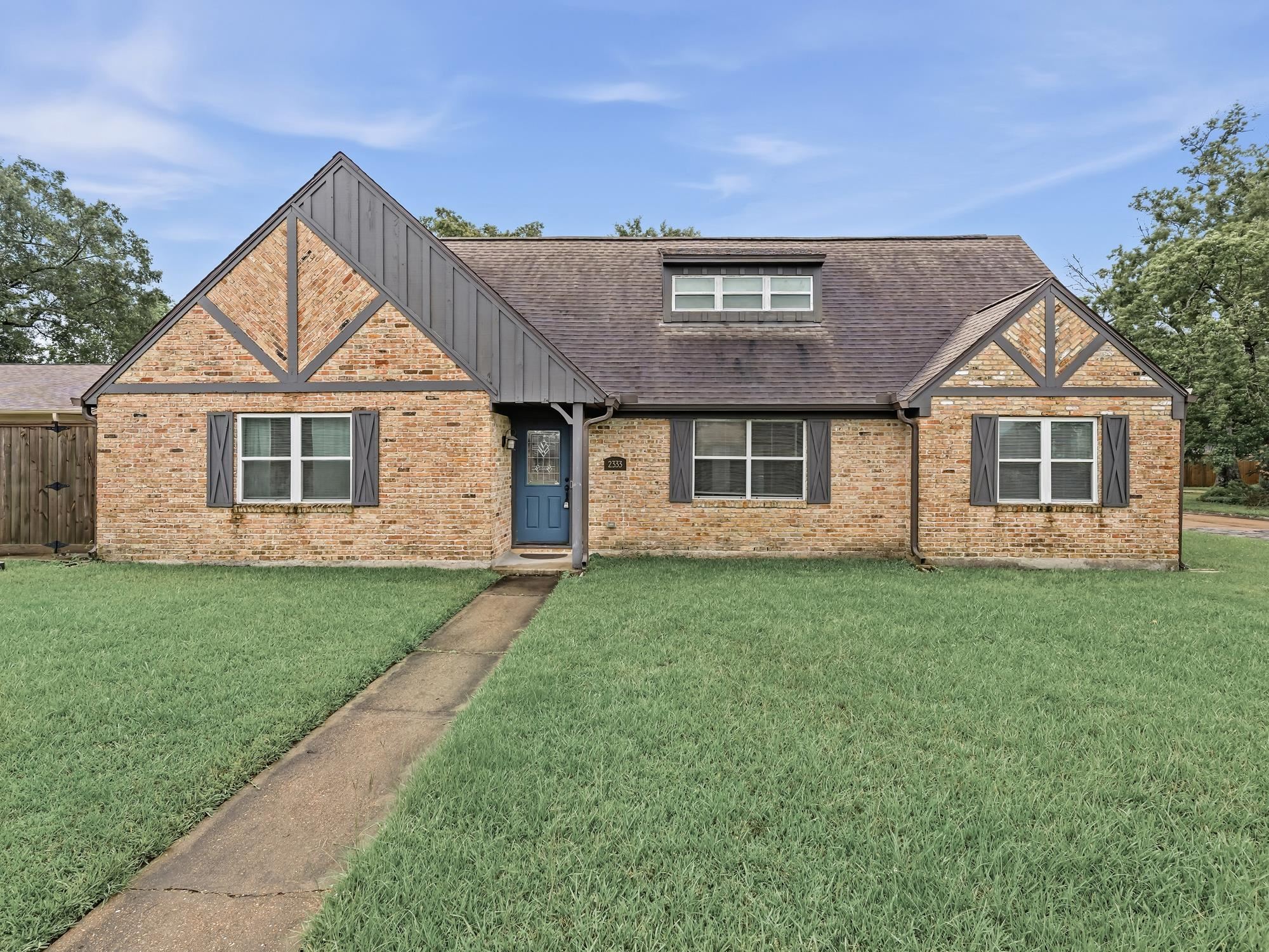 2333 Maxwell Cir. — photo