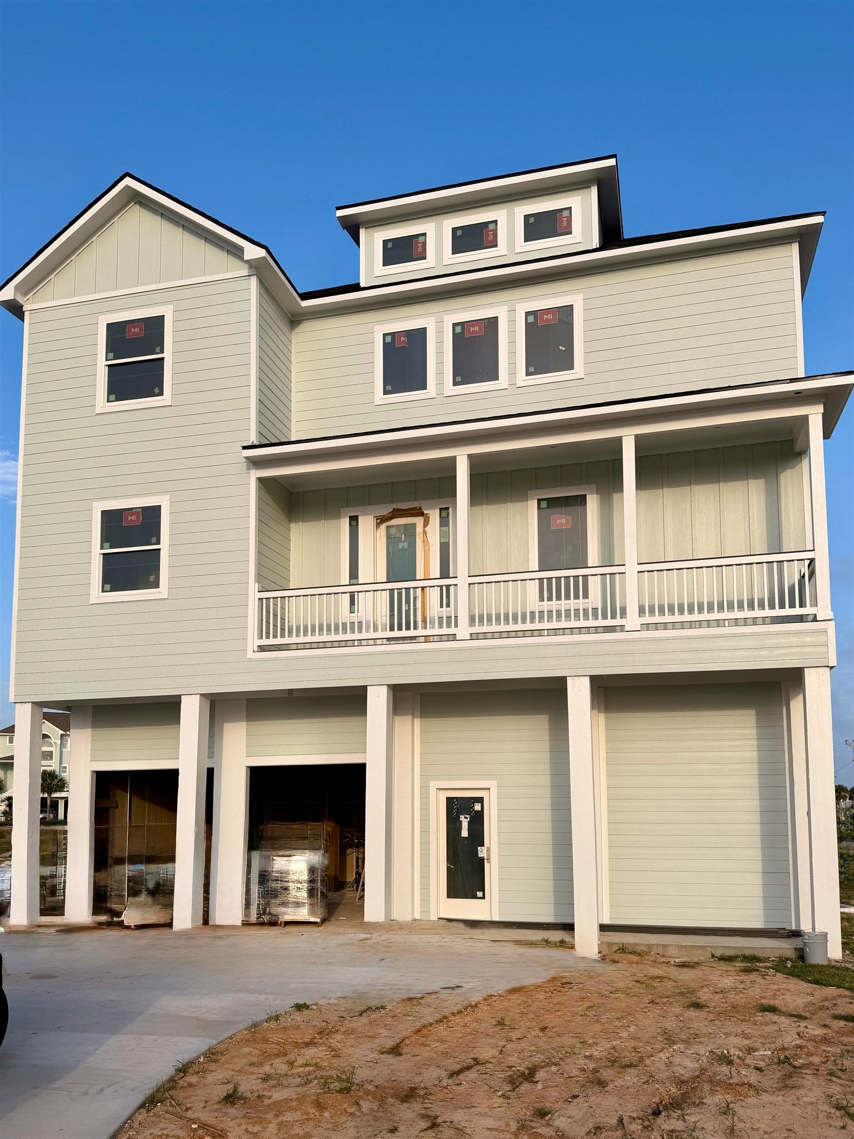 1 Largo — photo