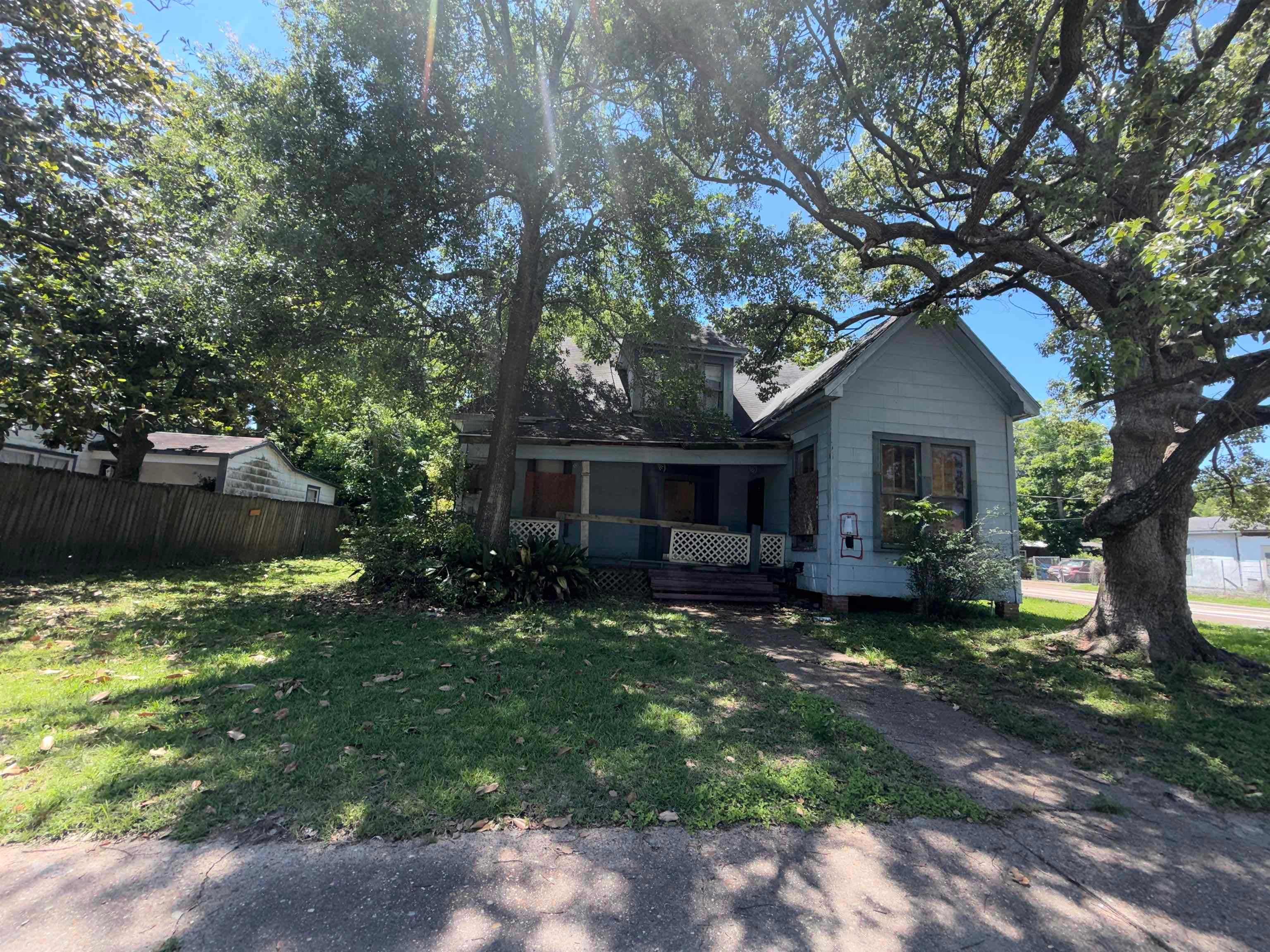 4112 Kenneth Ave — photo