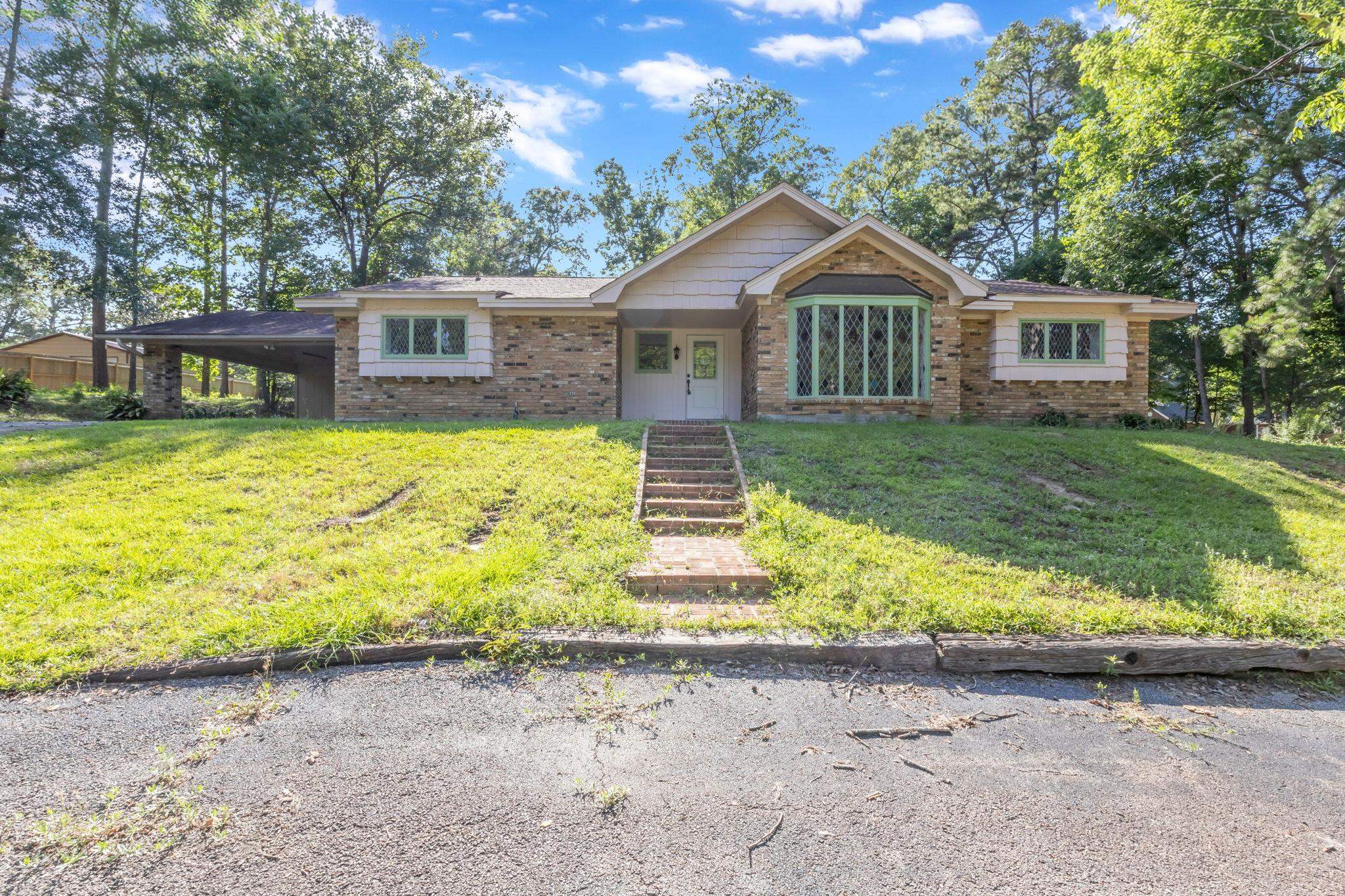 130 Forest Drive — photo