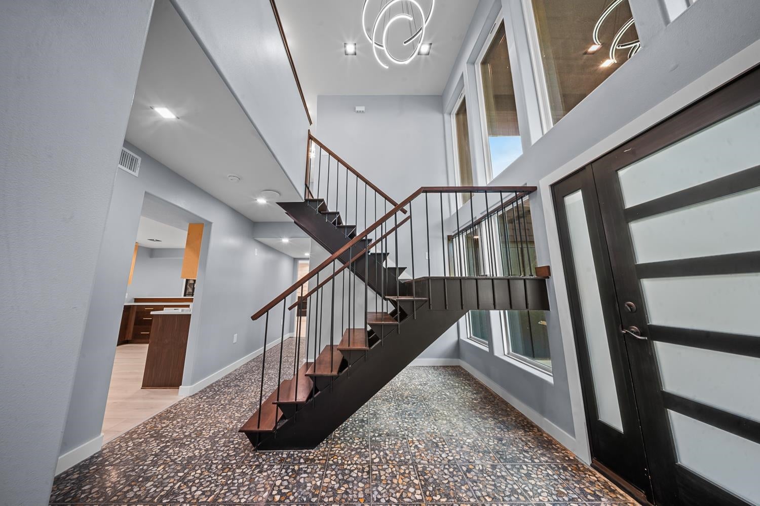 1111 Quail Ridge Drive — photo