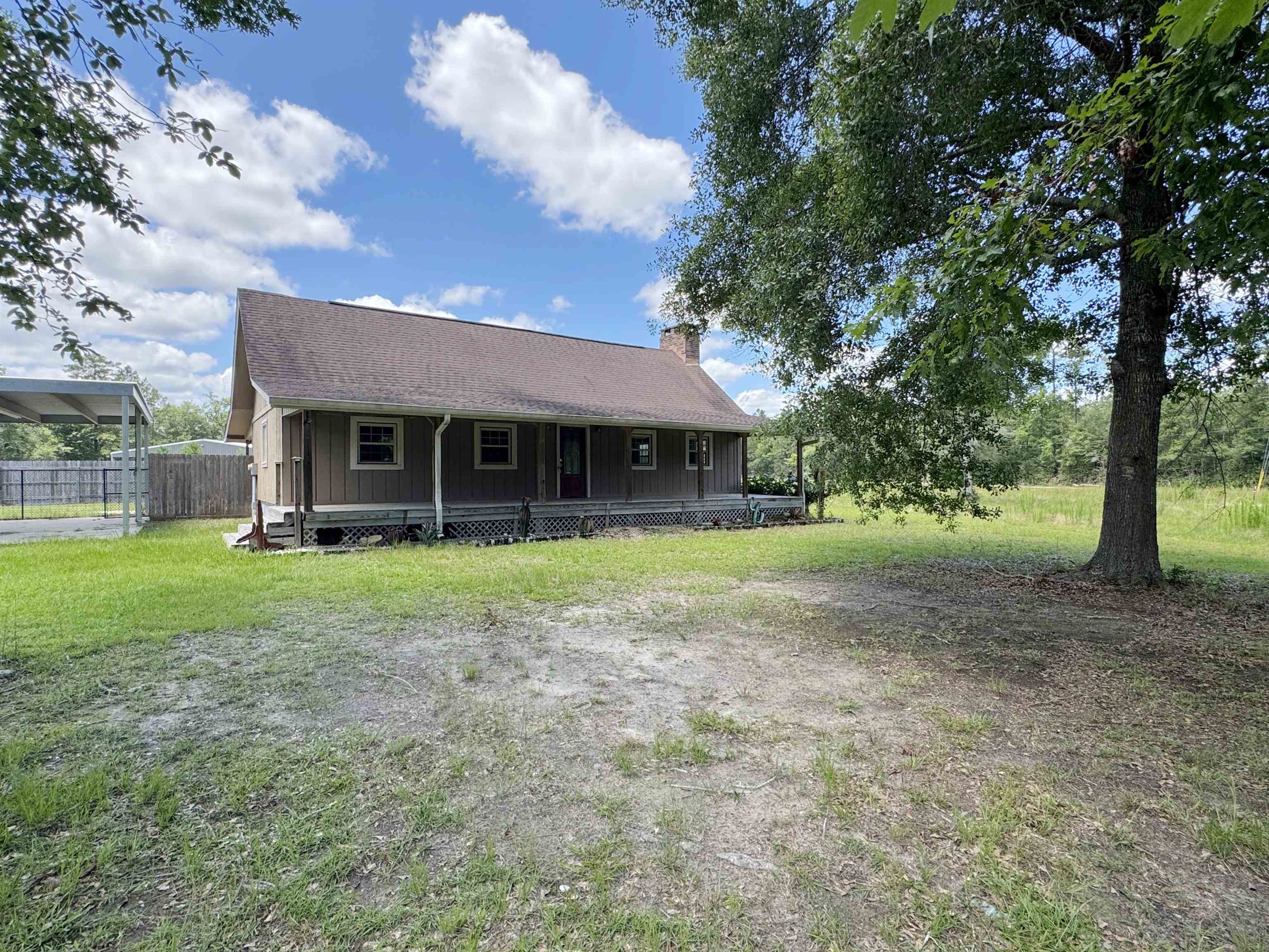 1020 S Williford Rd. — photo