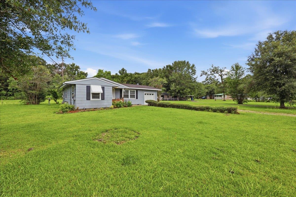 289 Jackson, Orange, TX 77632 — photo 2