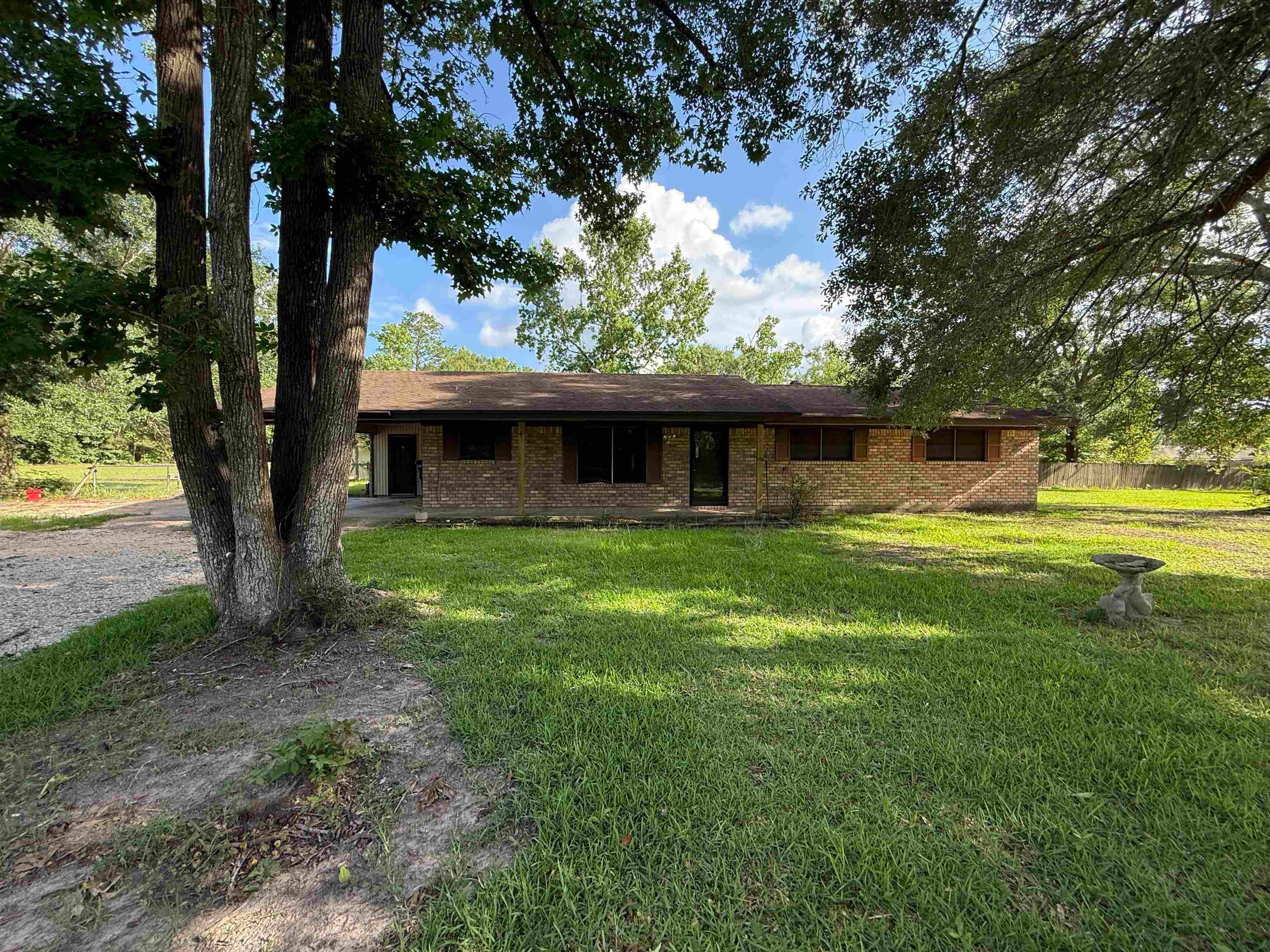 125 McPherson Dr. — photo