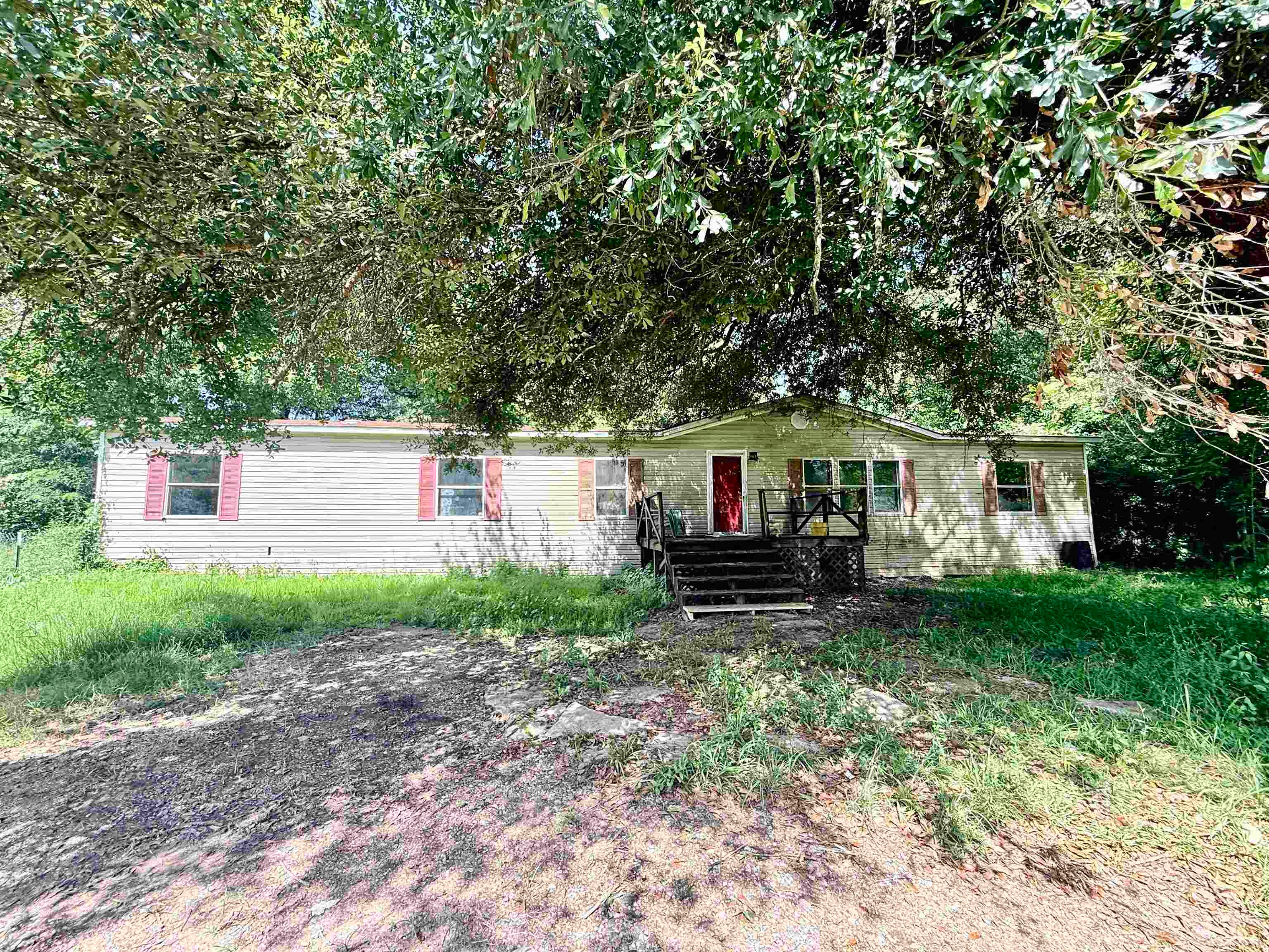 105 N Herndon — photo