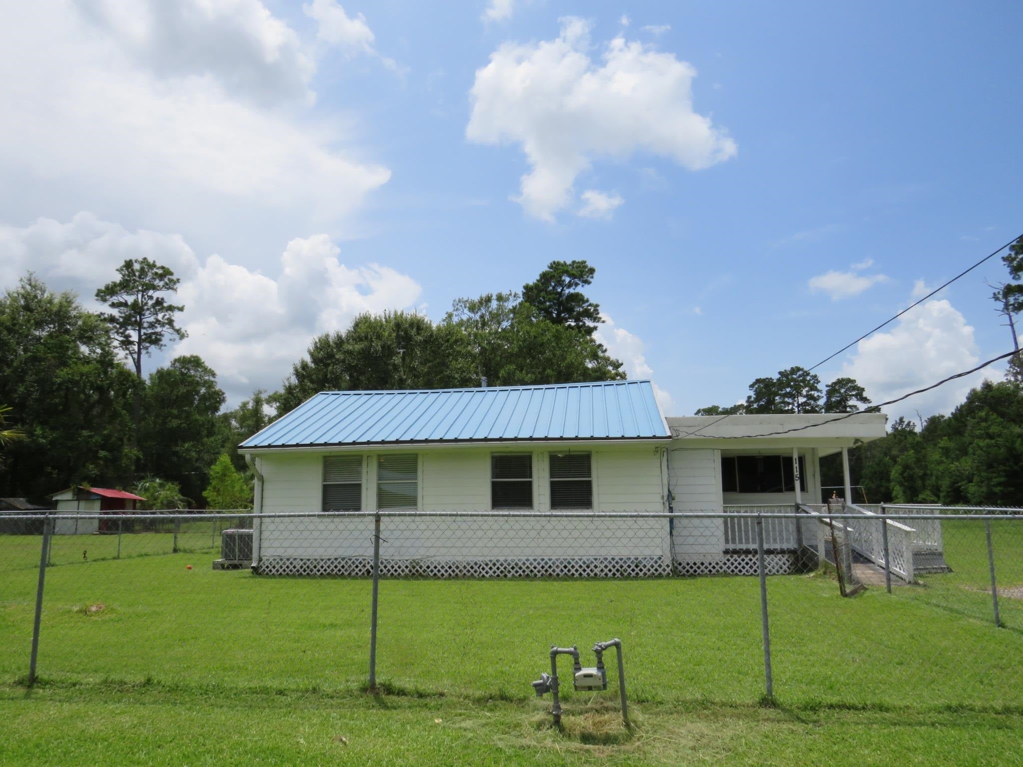 115 Ford Lane — photo