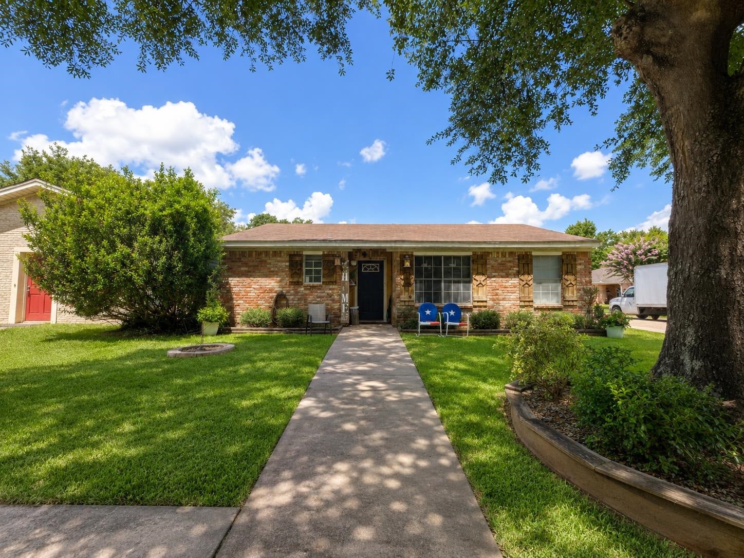 110 Willow Bend — photo