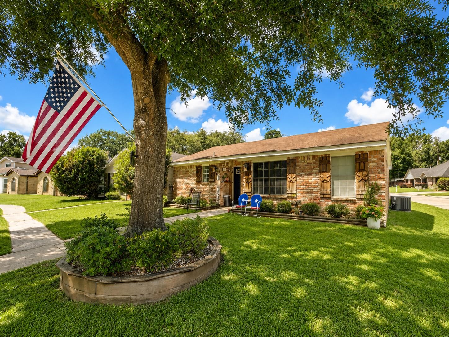 110 Willow Bend, Silsbee, TX 77656 — photo 2