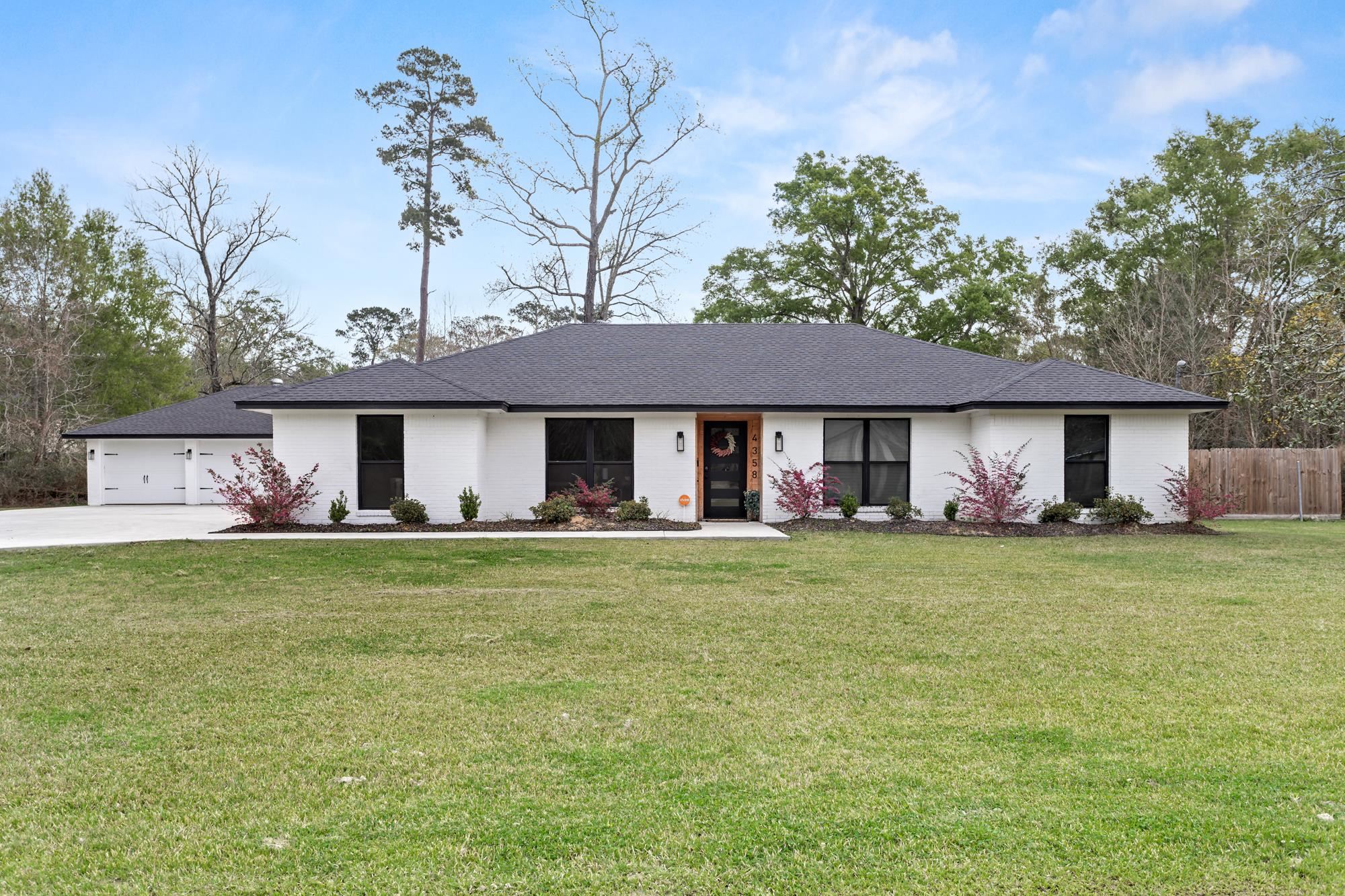 4358 McFarland Circle — photo