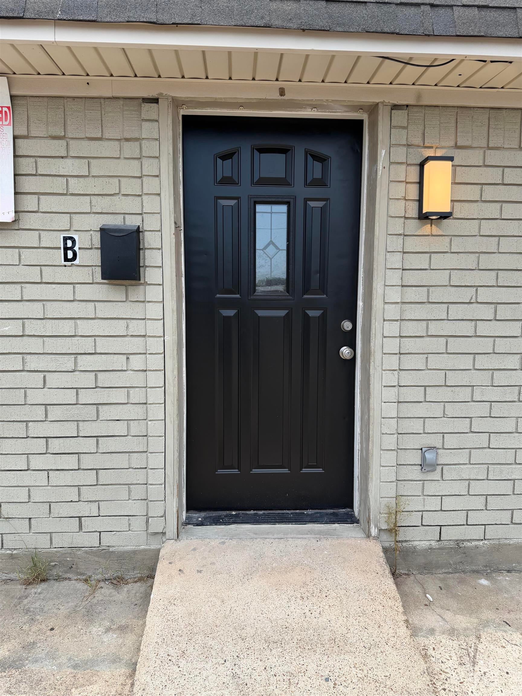 3186 Merriman St Unit B — photo