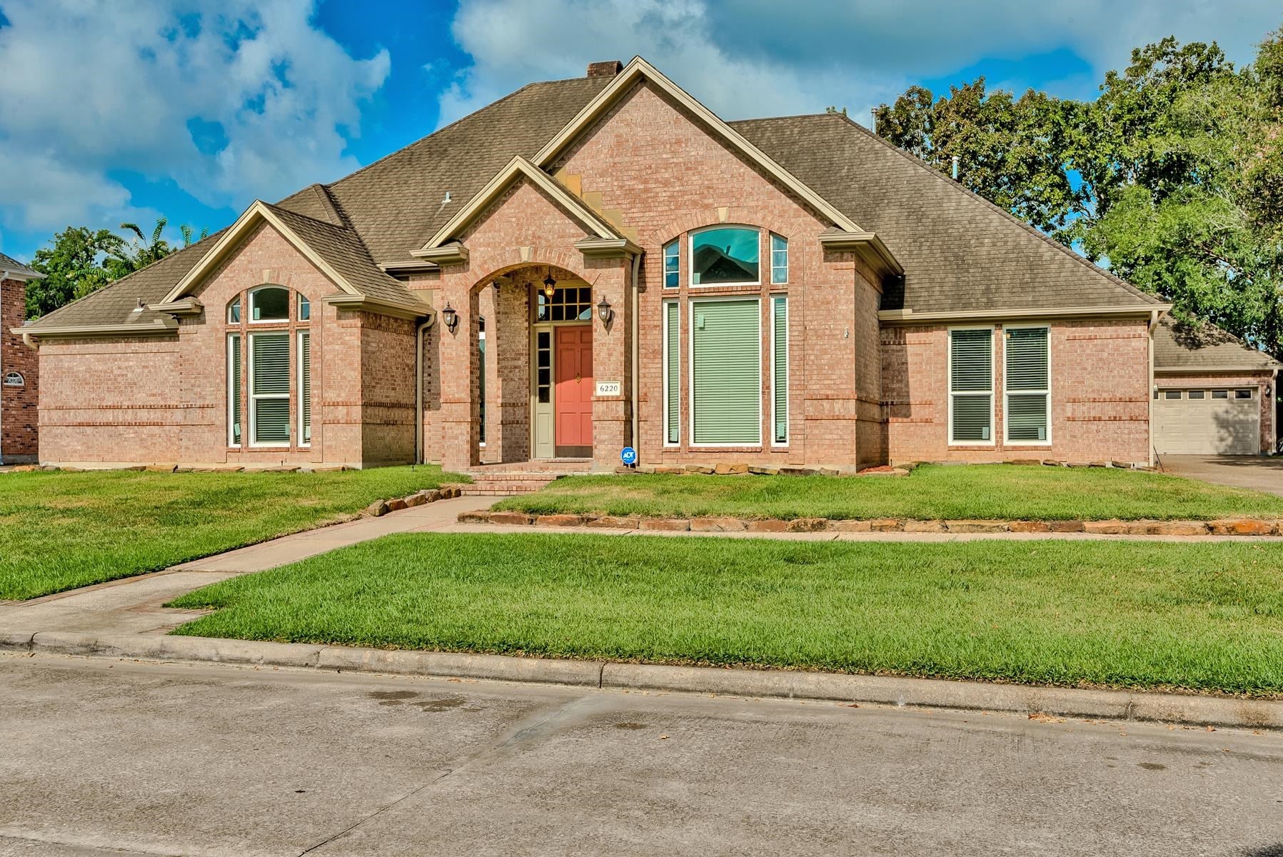 6220 Regina Lane — photo
