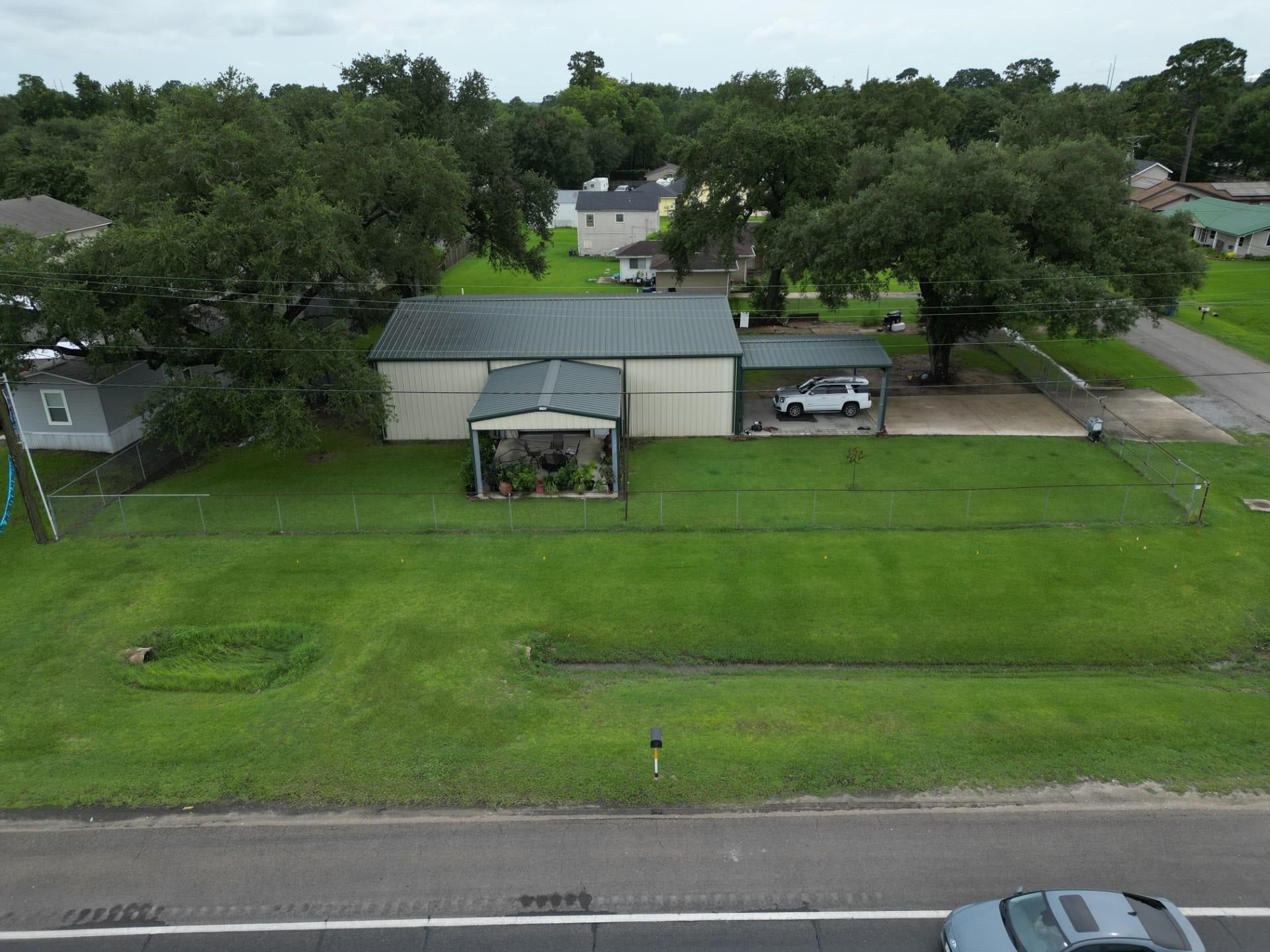 4155 N Twin City Highway — photo