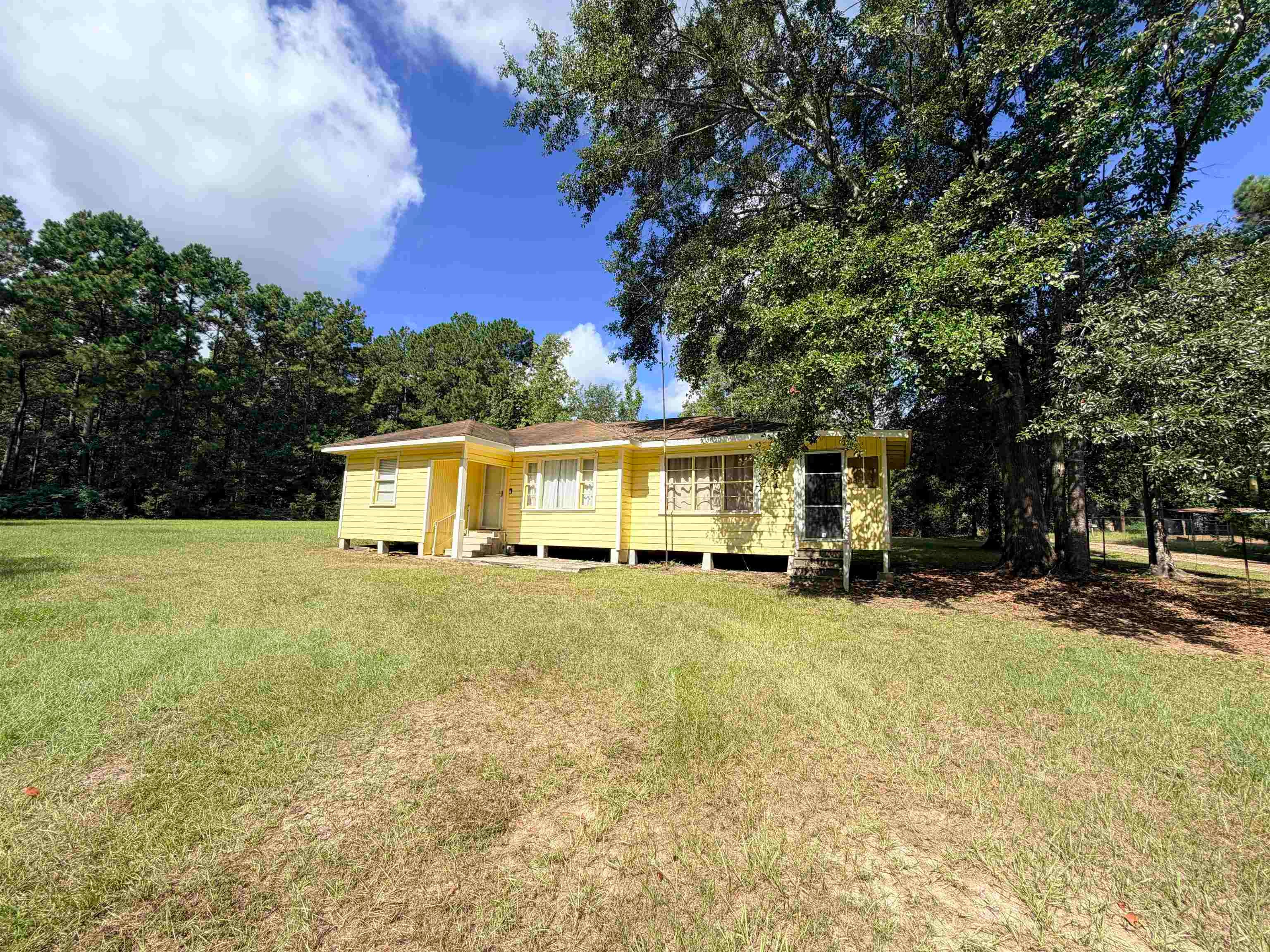302 CR 4473 — photo