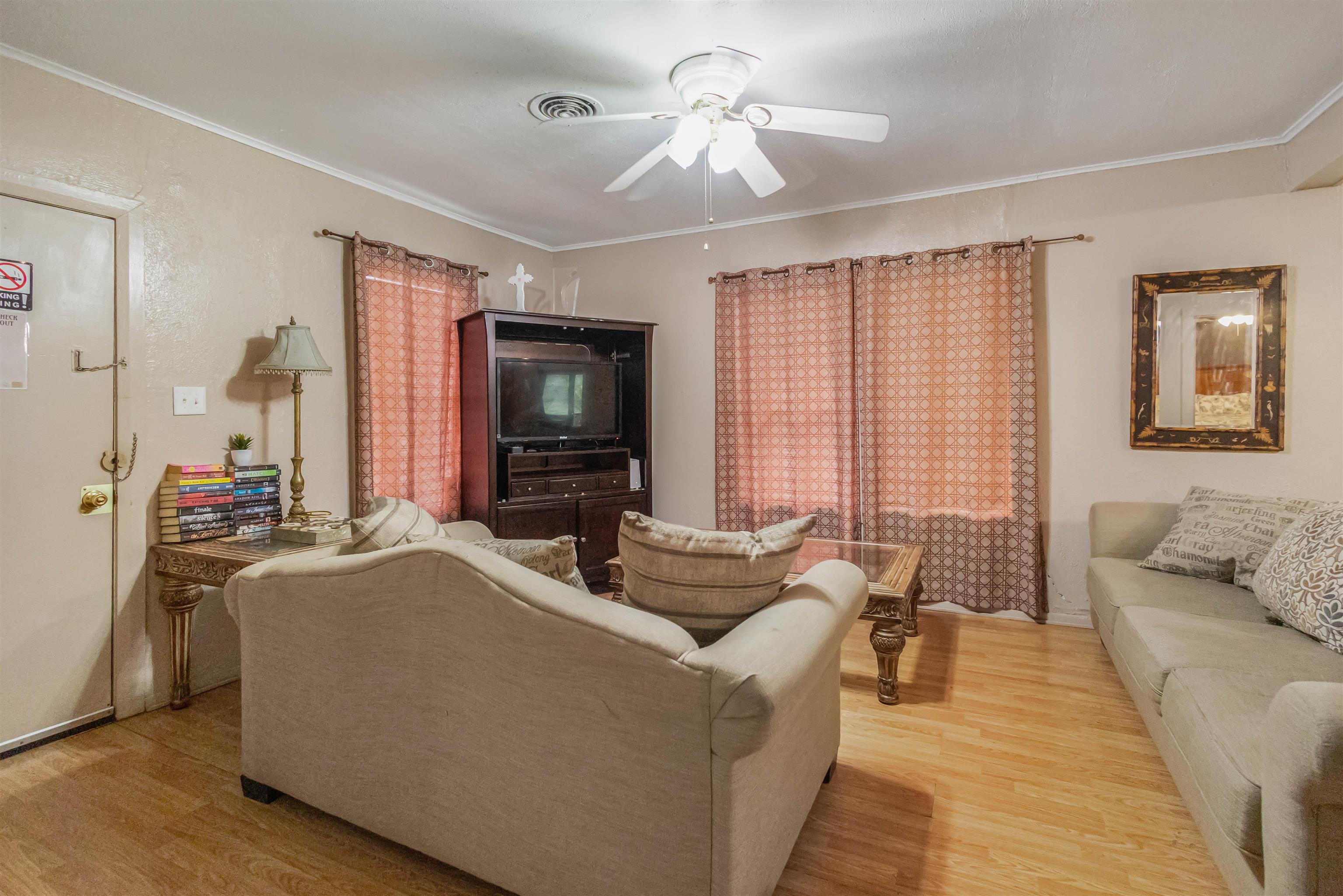 6558 Terrell, Groves, TX 77619 — photo 2