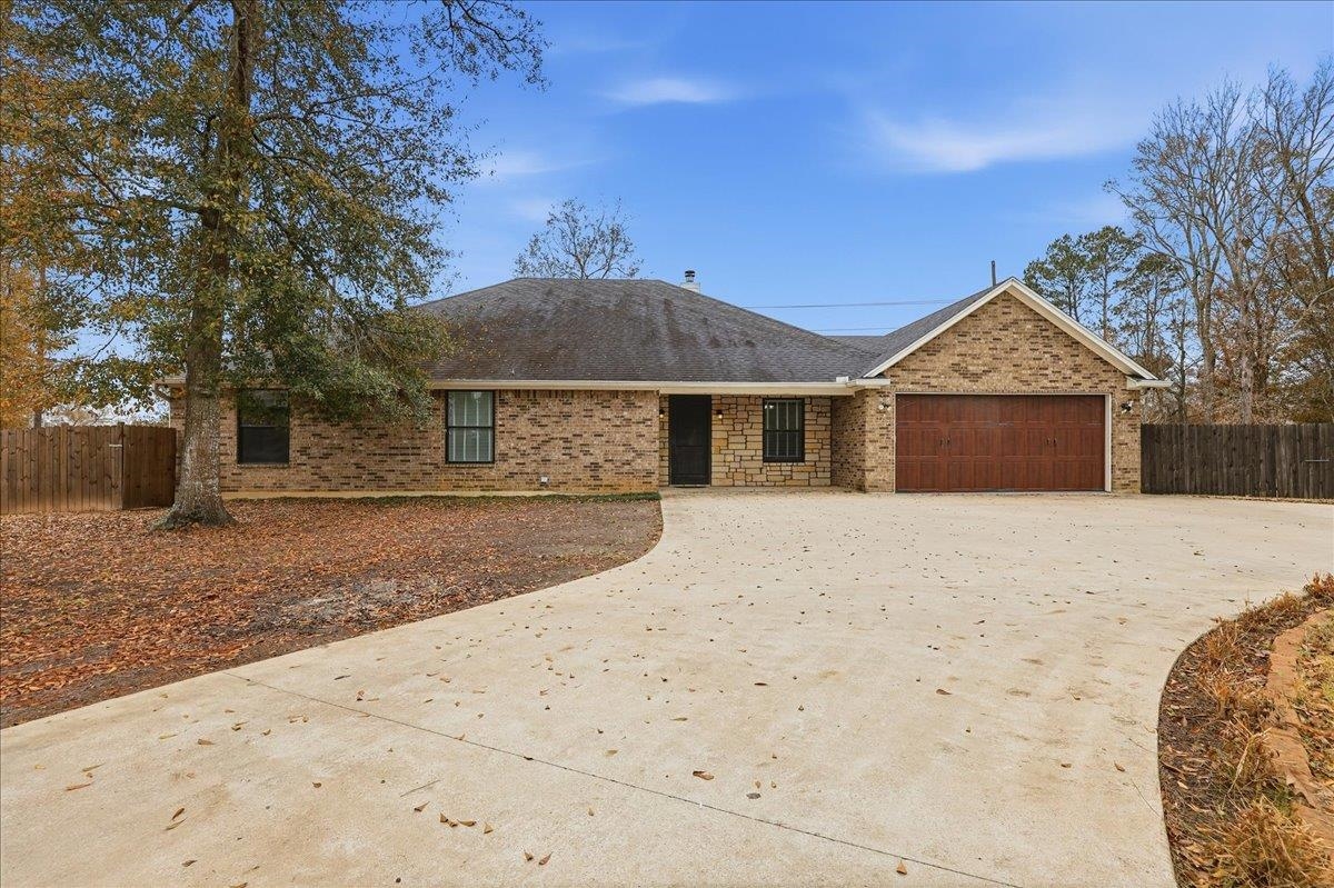 12250 Charlotte Drive — photo