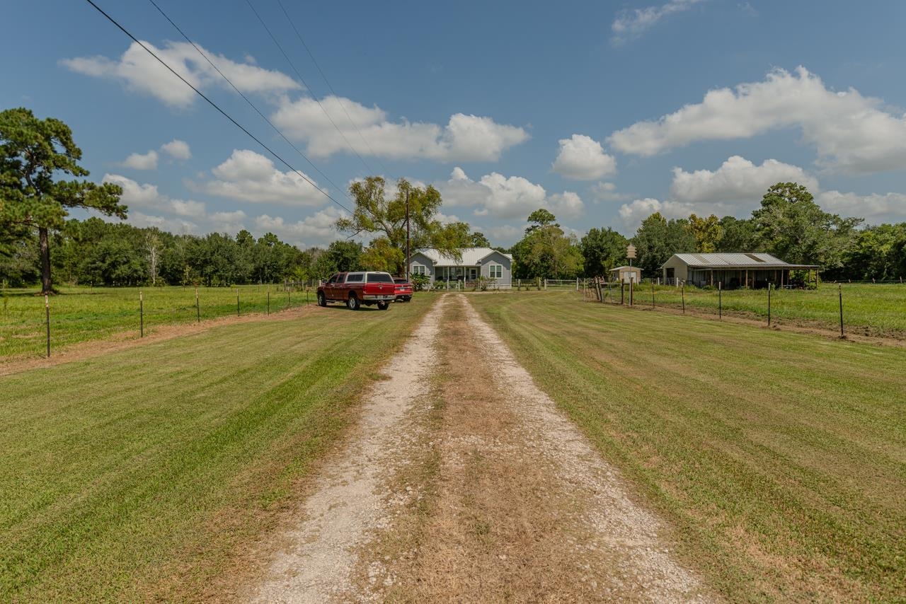 1401 E Buccaneer, Winnie, TX 77665 — photo 2
