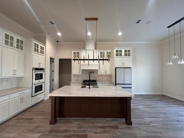 6050 Dania Drive — photo