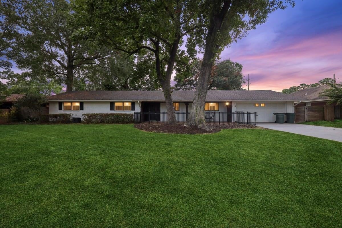 775 Belvedere Dr. — photo