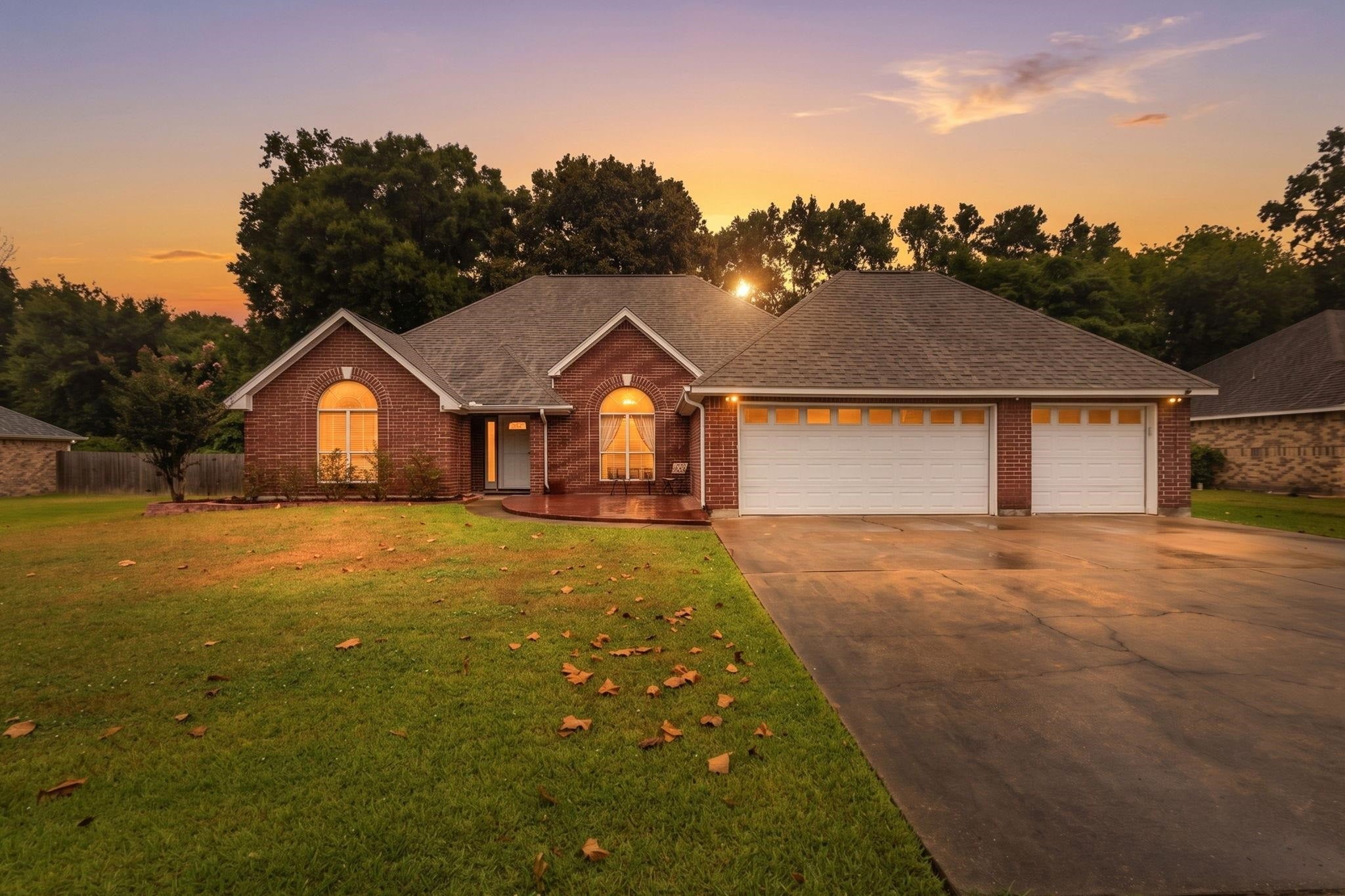 1328 Buckingham Drive — photo
