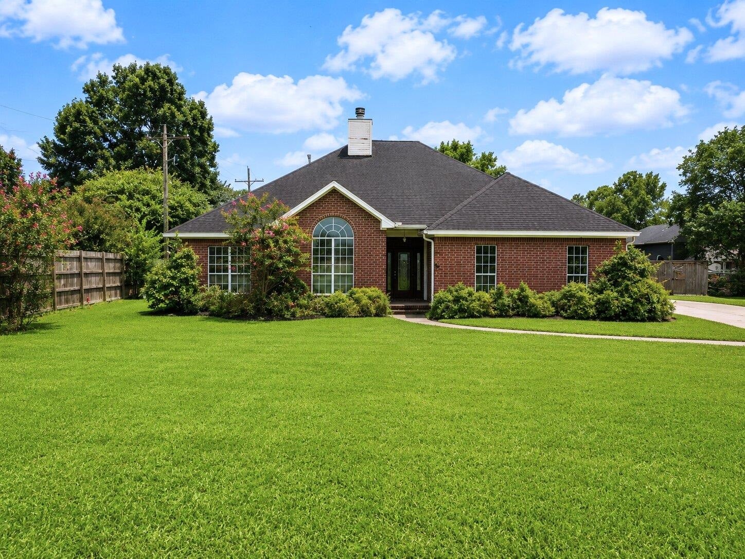 6225 Wellington Pl — photo