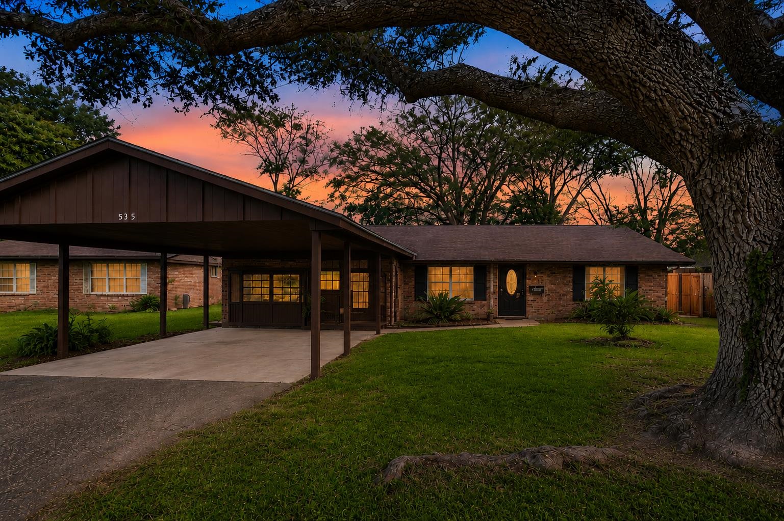 535 Eldridge, Beaumont, TX 77707 — photo 2