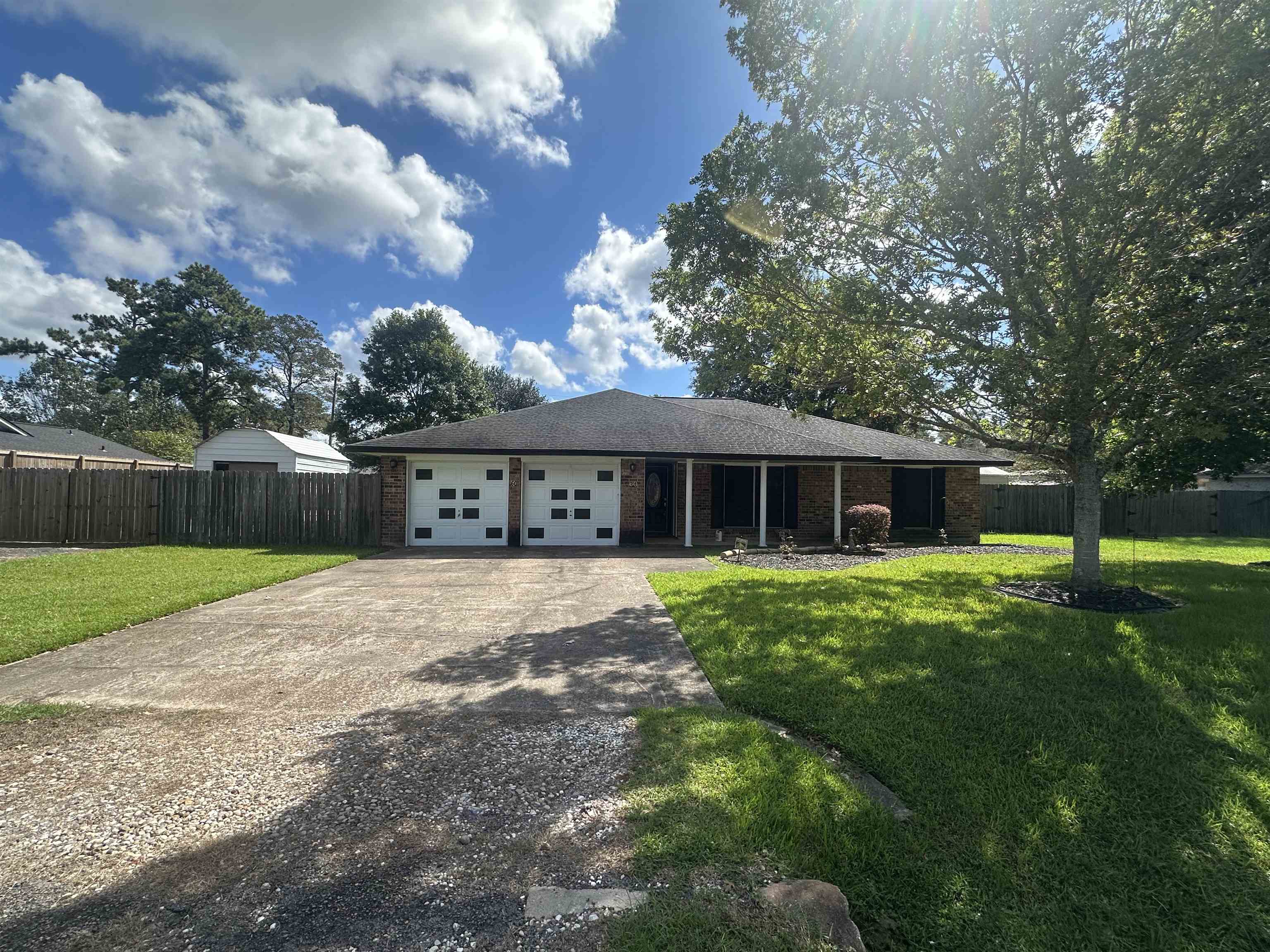 60 Candlelight Lane — photo