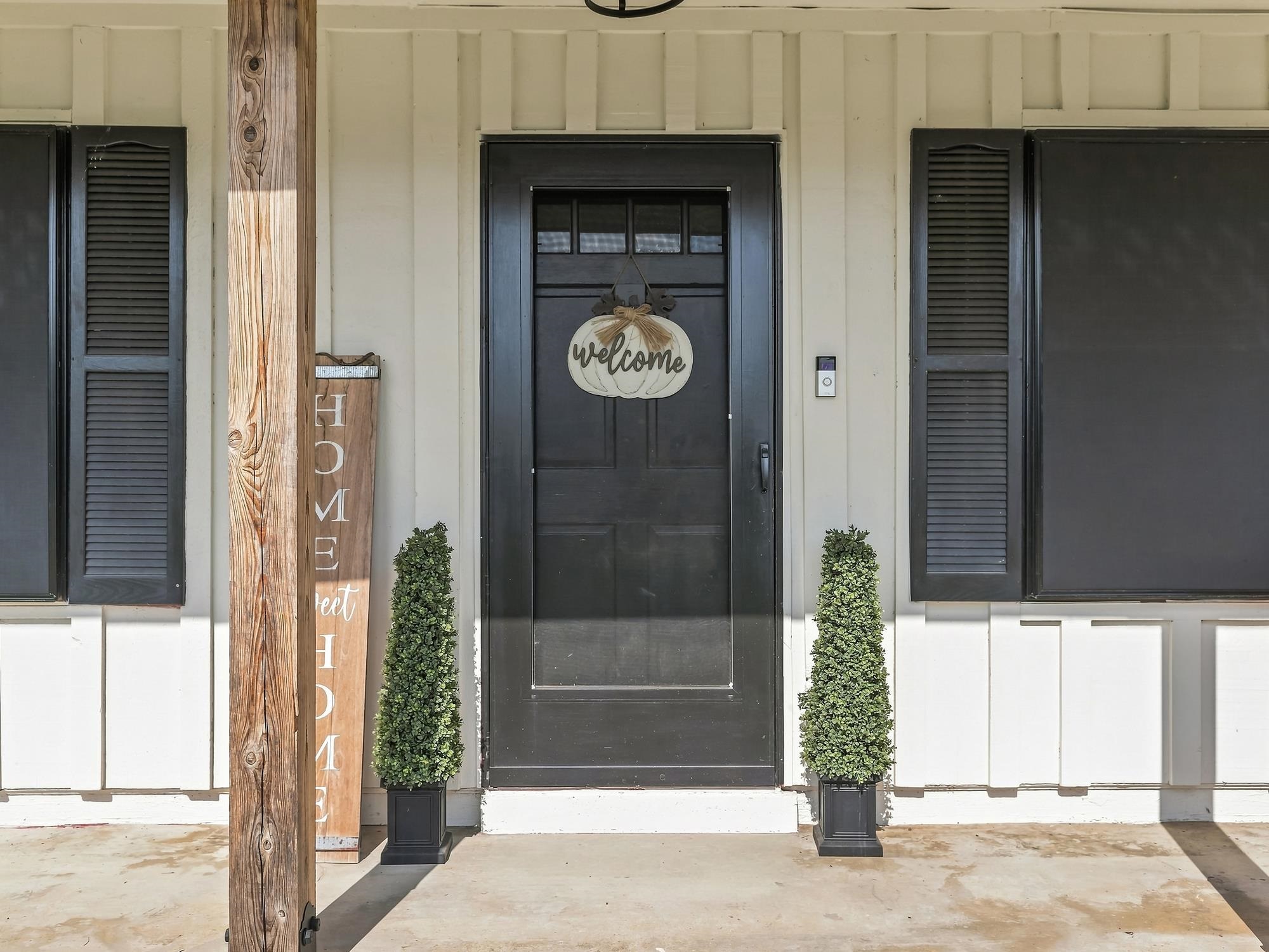 310 Hebert, Vidor, TX 77662 — photo 2