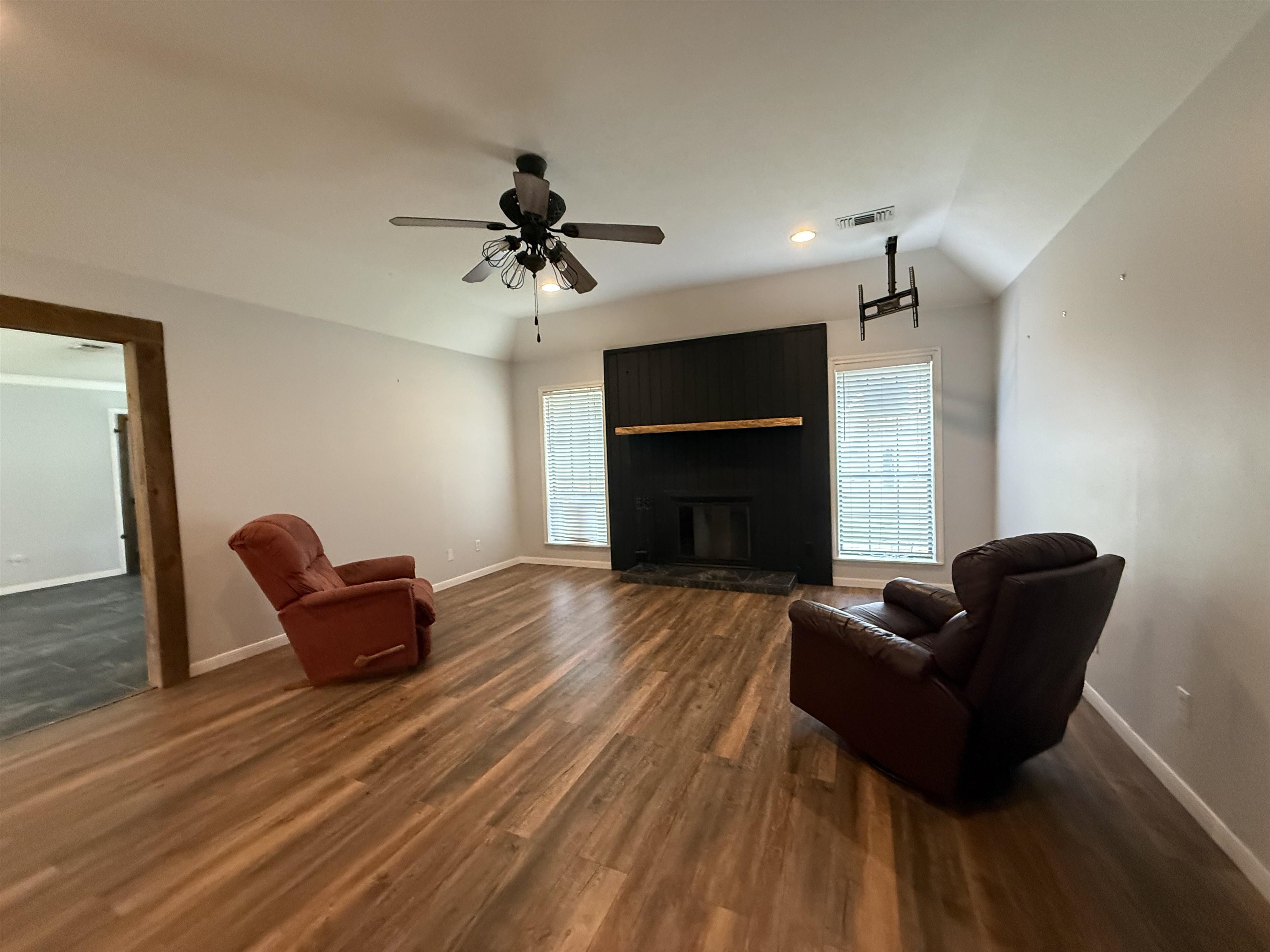 914 E FM 1004, Call, TX 75933 — photo 3
