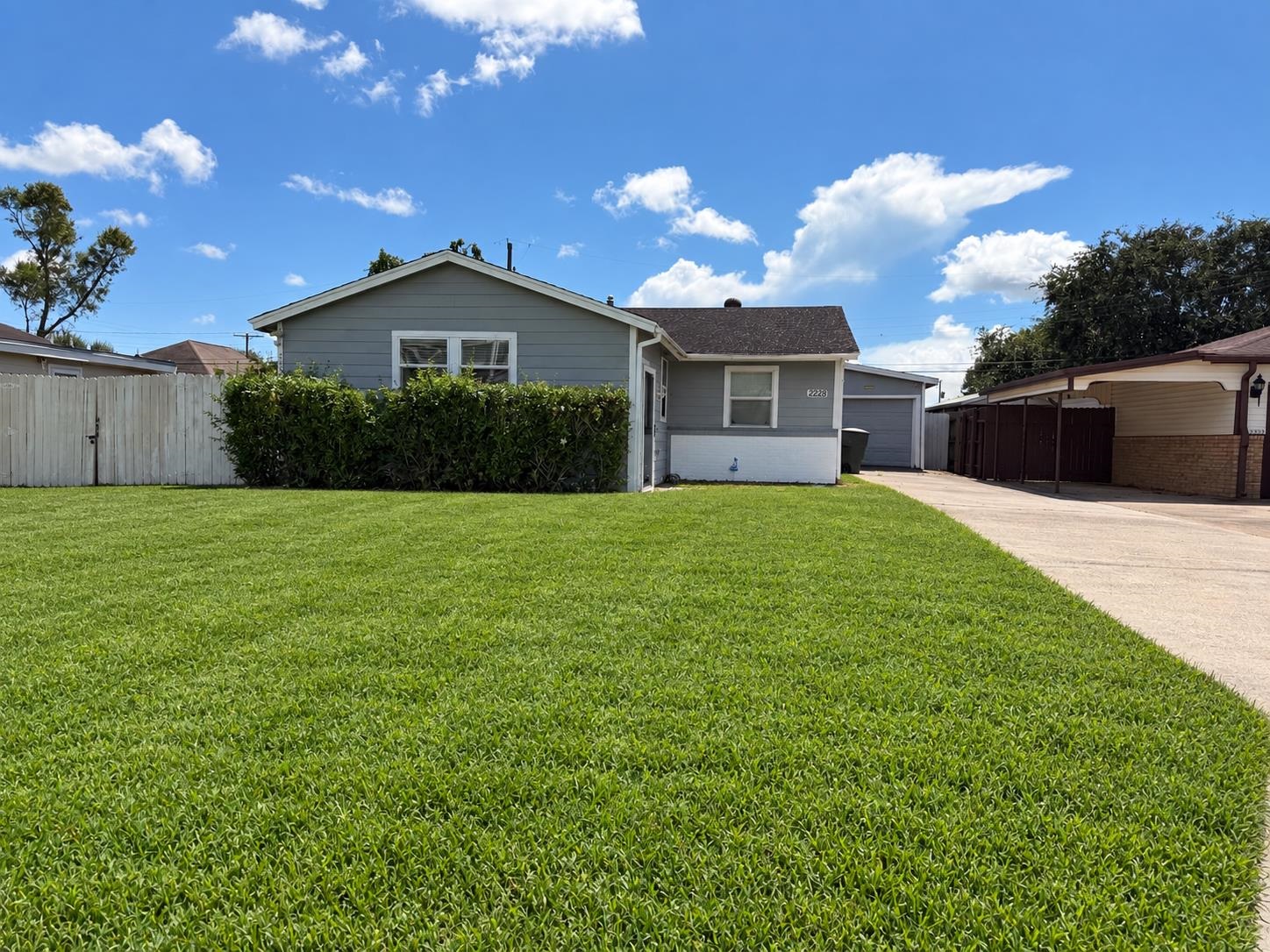 2228 Cashmere Drive — photo