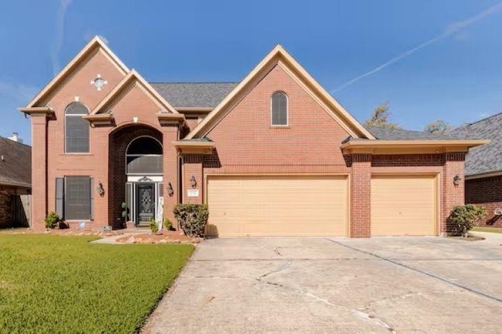 8115 Beaver Street — photo