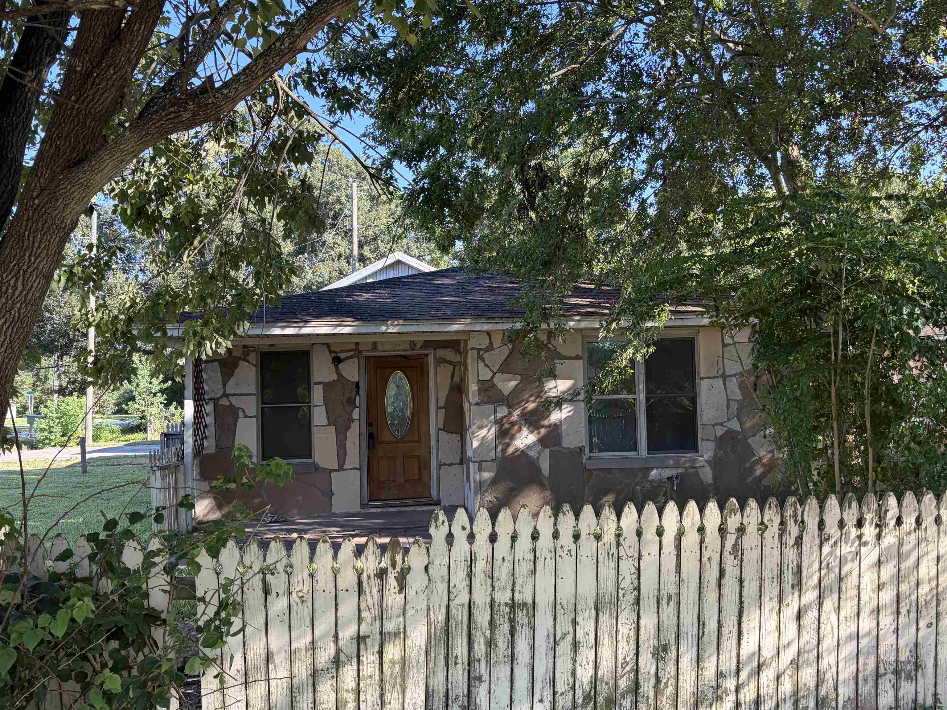 2999 Manning Street — photo