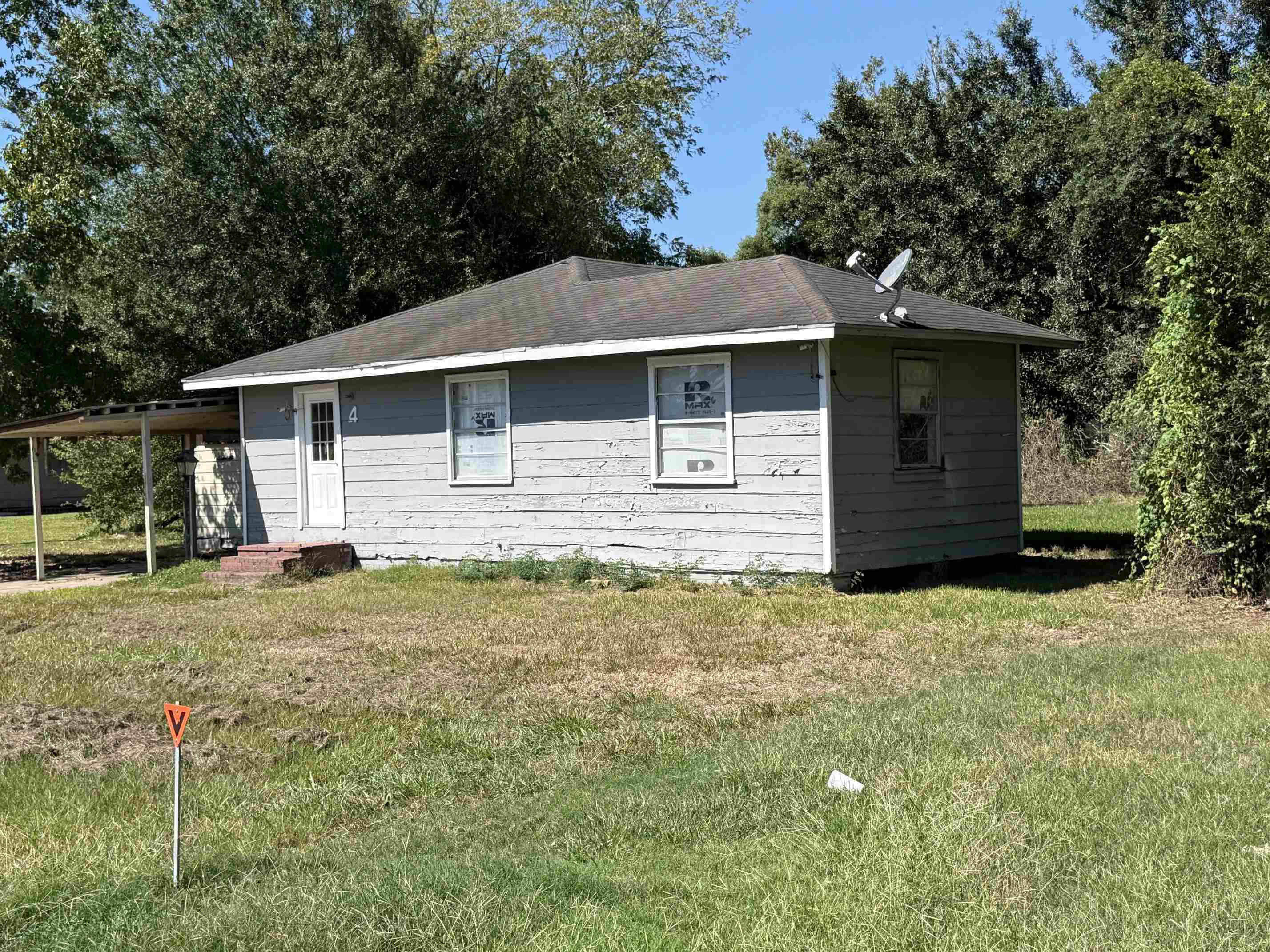 4 Colburn, Orange, TX — photo 2