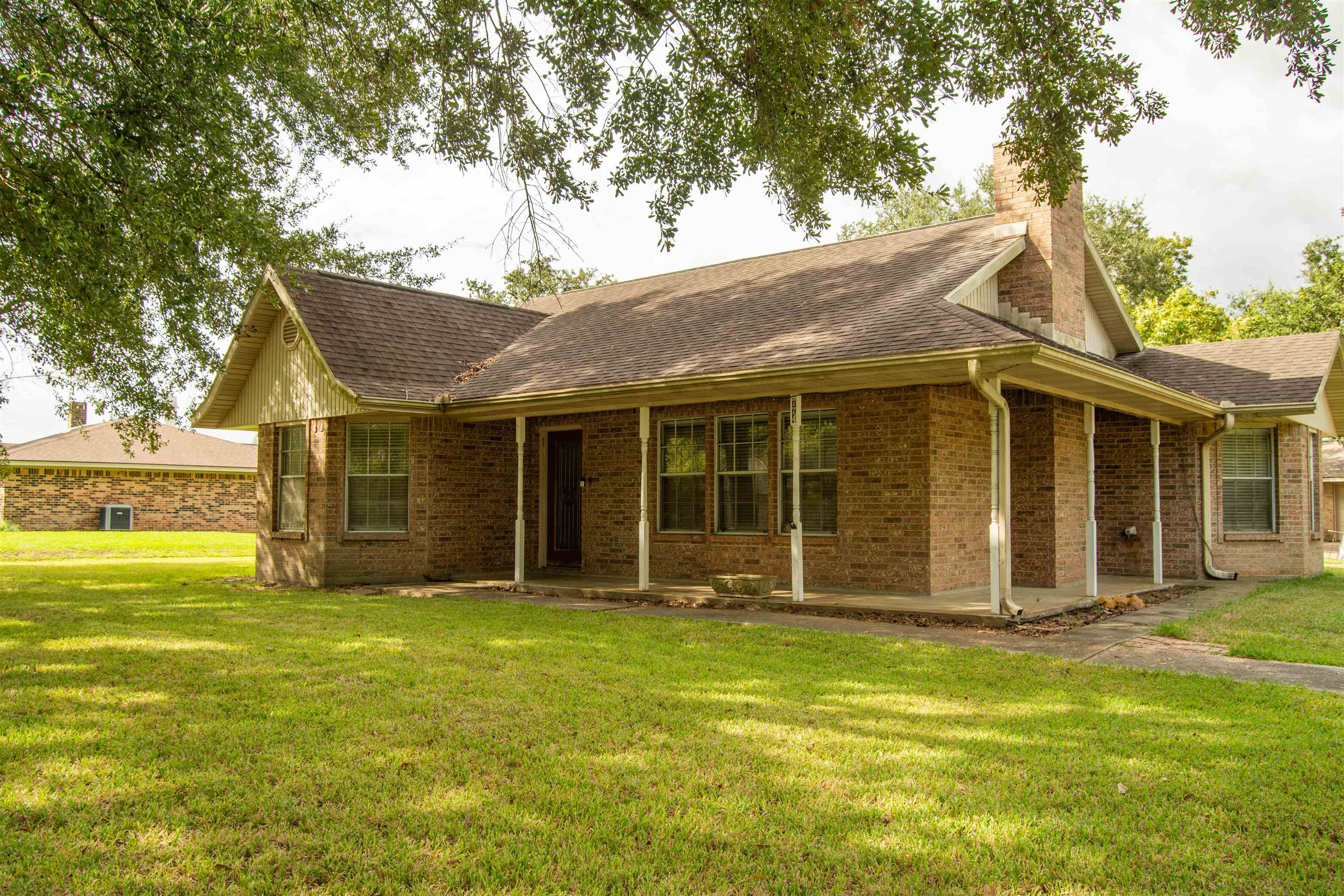 774 Suncrest Drive — photo