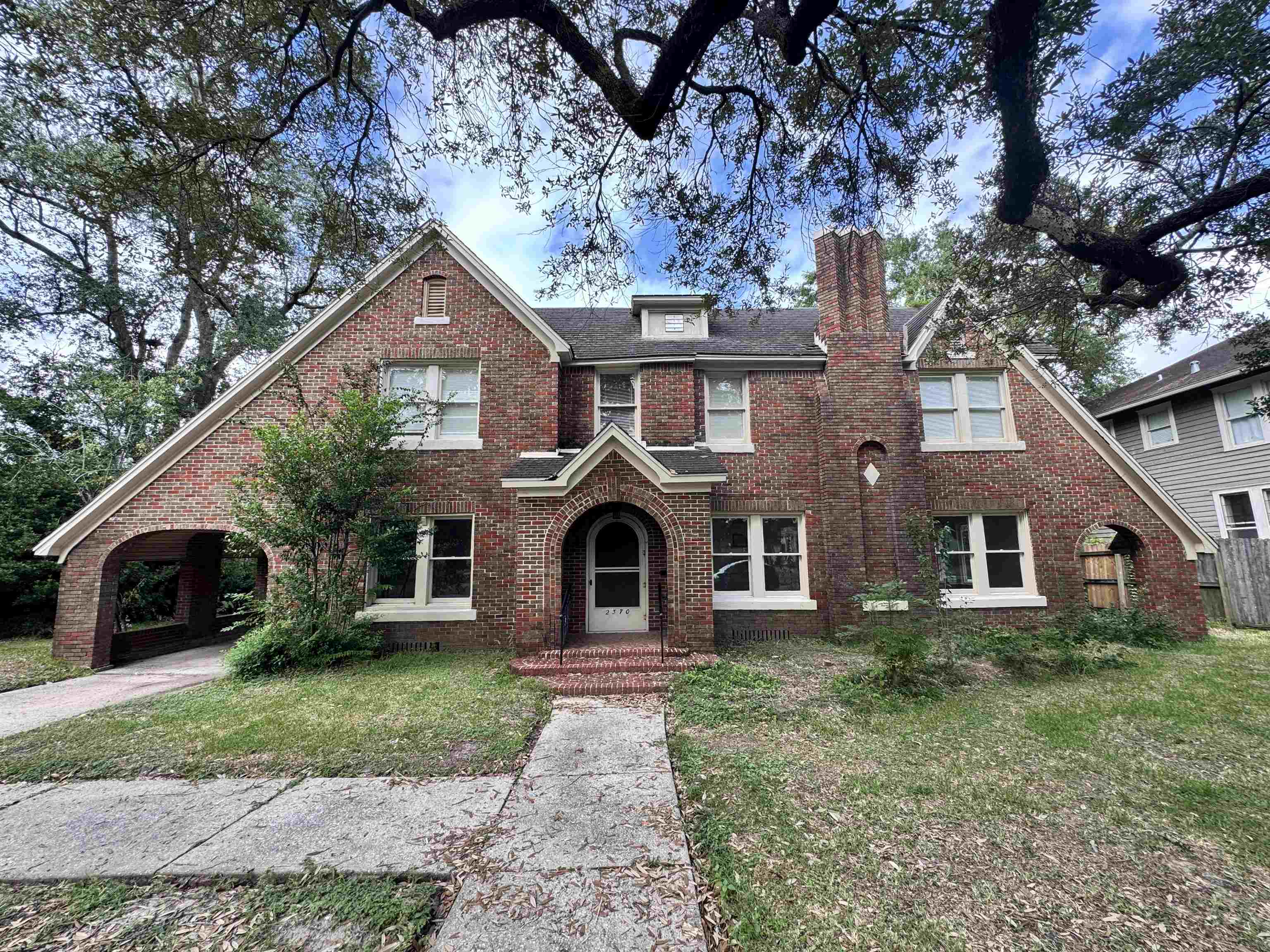 2370 Harrison — photo