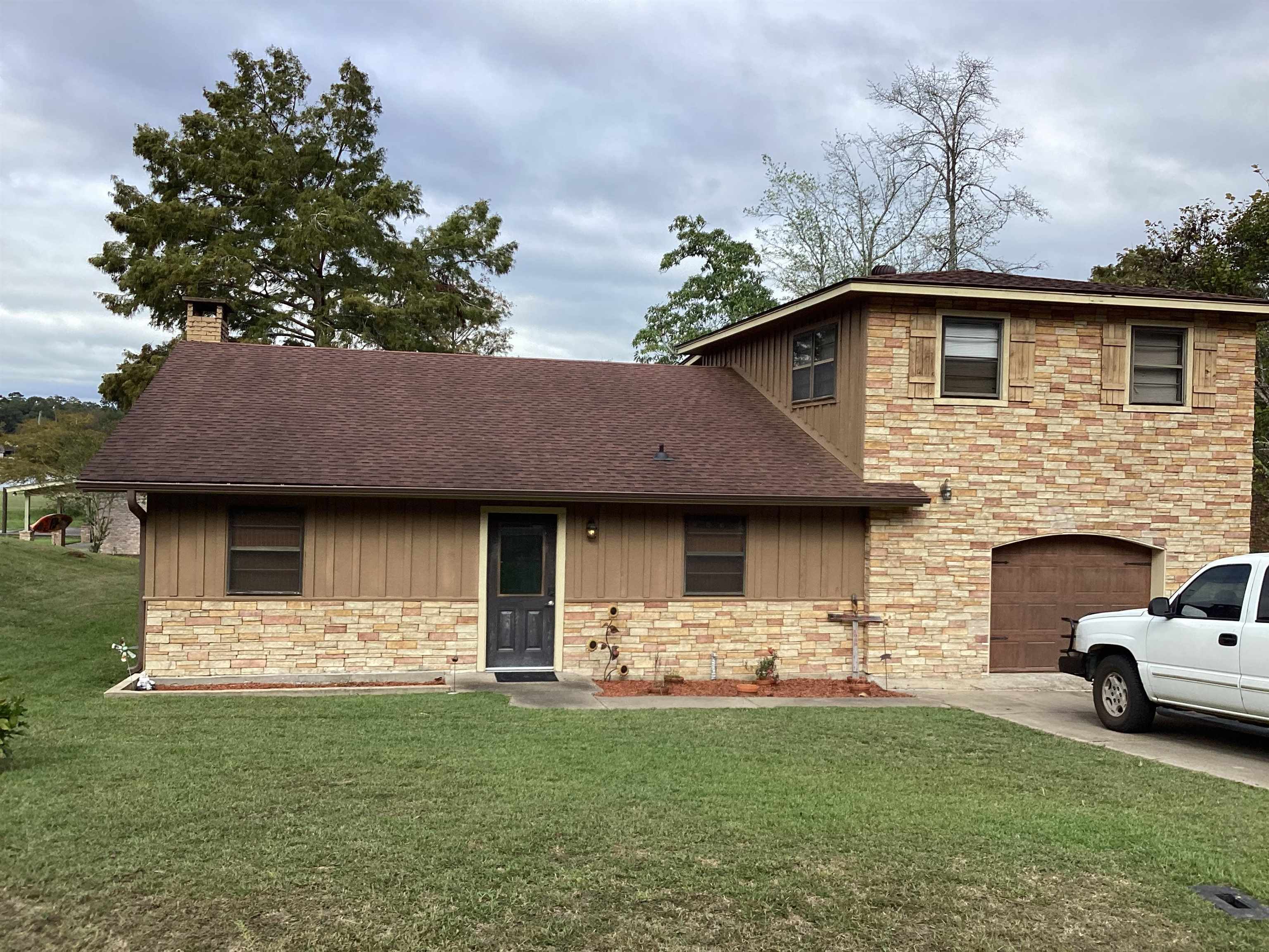 117 Cypress Bend Drive — photo