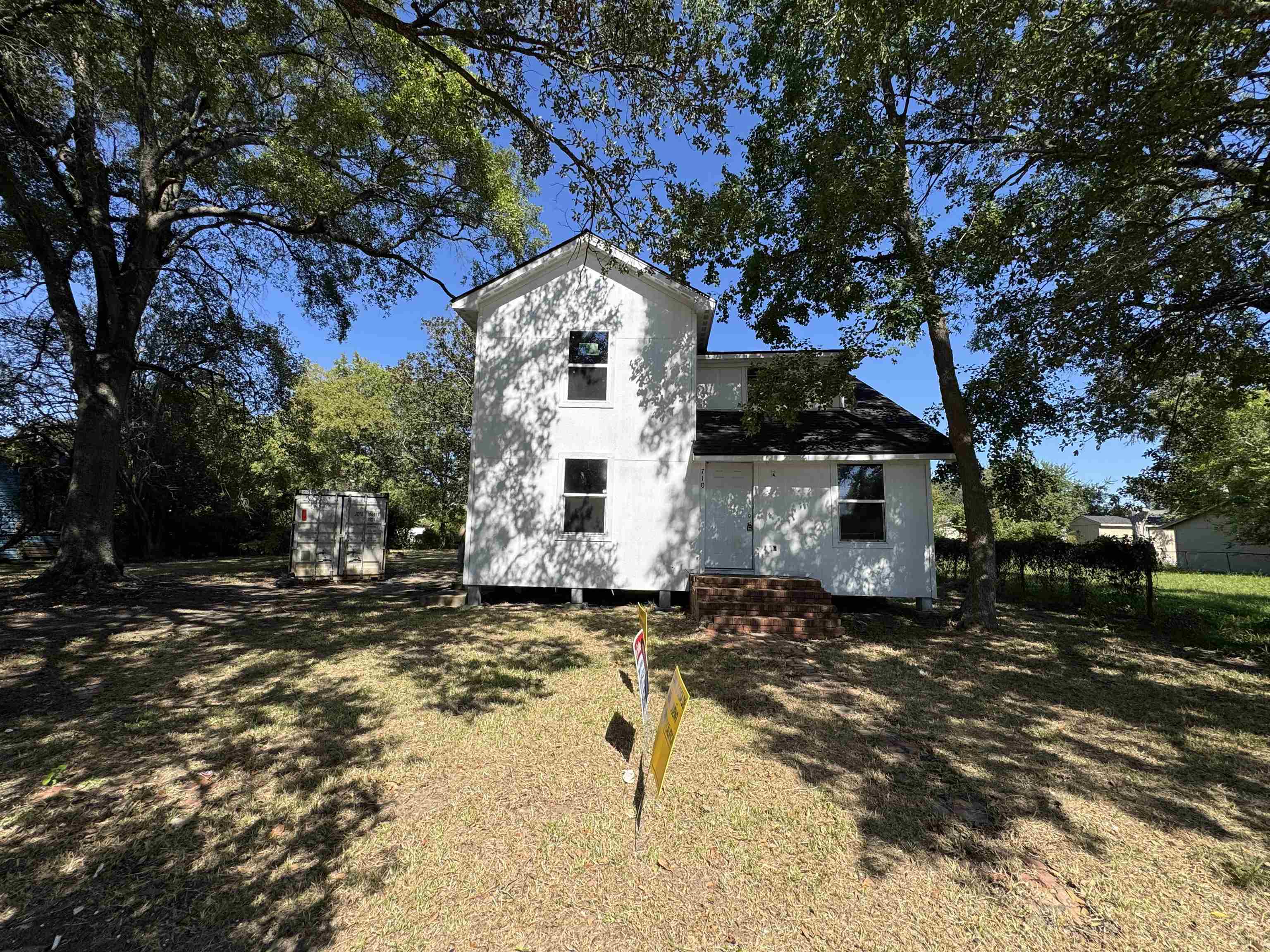 710 Harriot Street — photo
