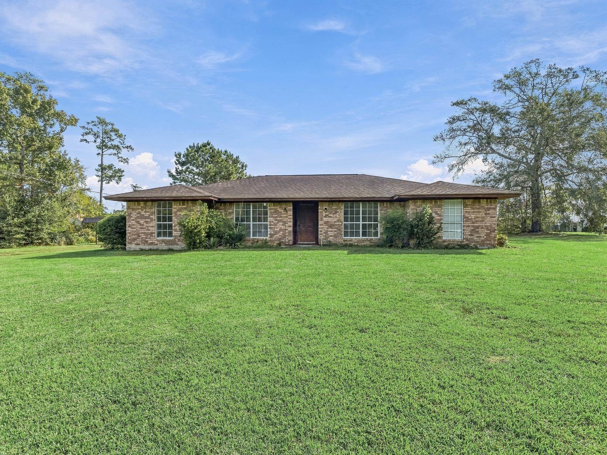 1035 Maxwell Drive — photo