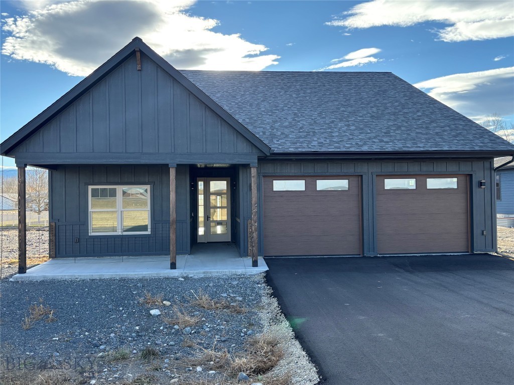 928 Sagebrush Lane — photo