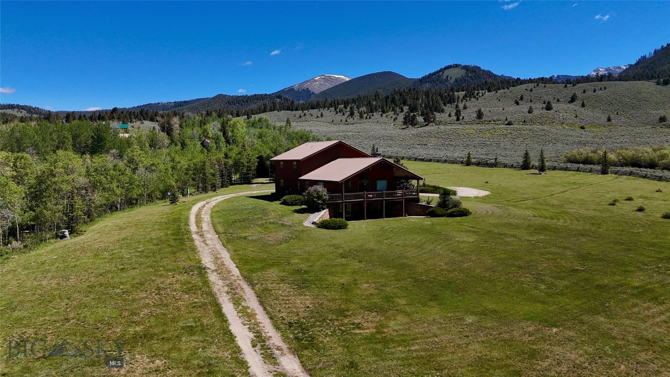 1105 Clark Creek — photo