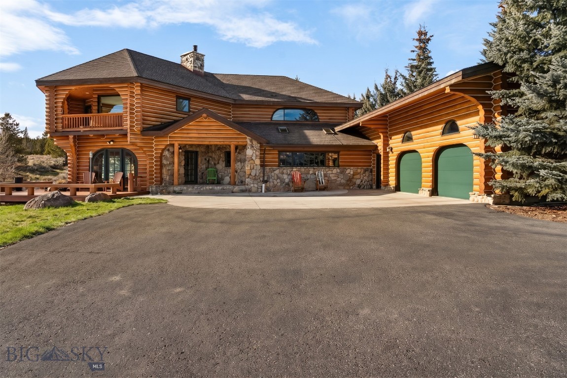 707 Crown Butte Road — photo