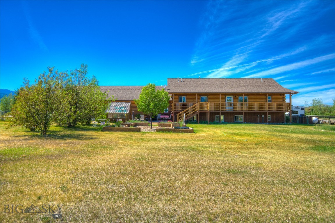 13 Coachman Lane — photo