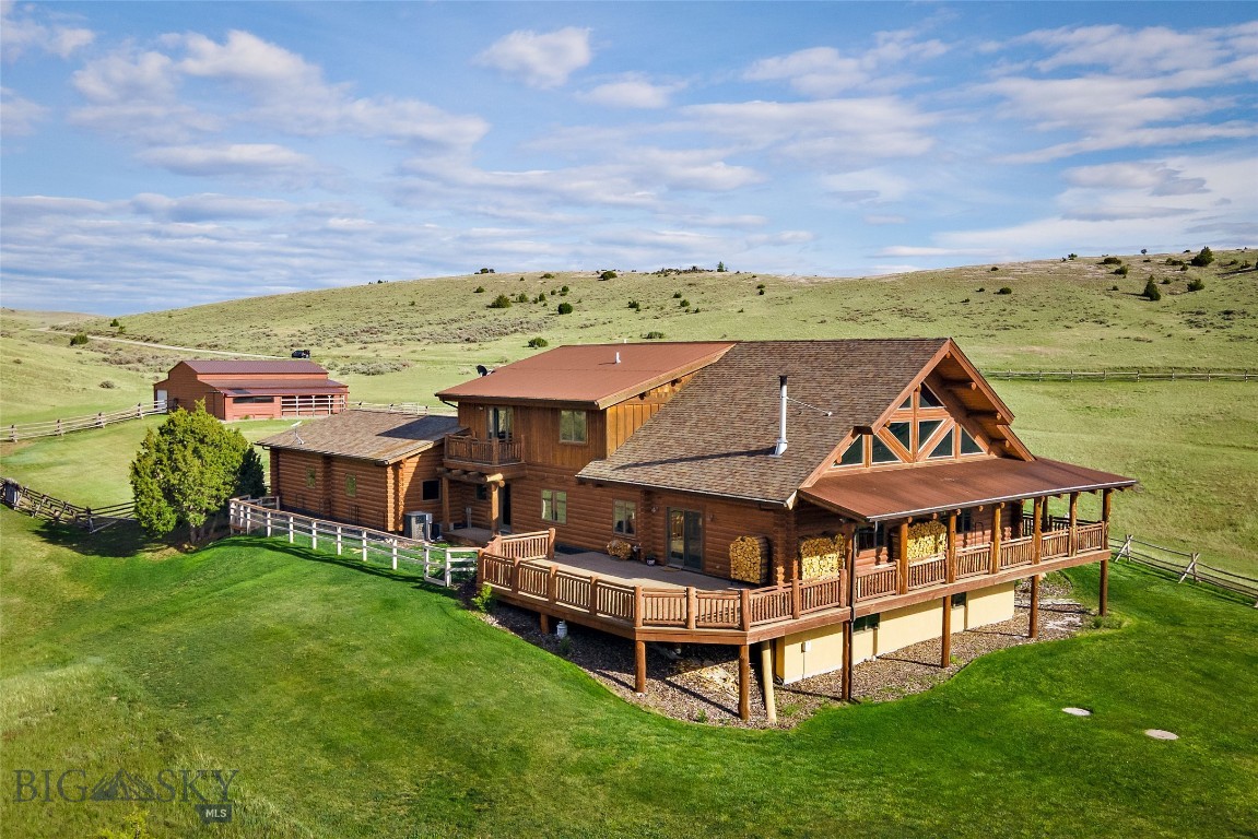 1460 Horseshoe Gulch Road — photo