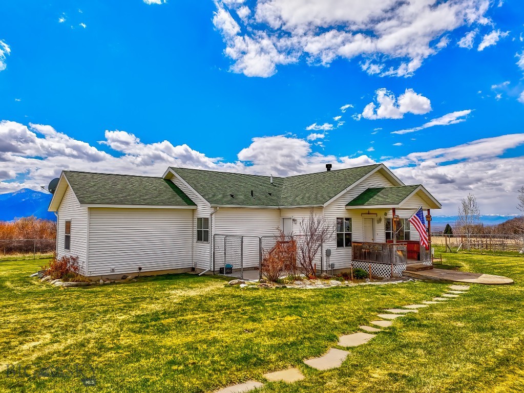 4 Elk Hills Road — photo