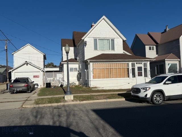 208 Maple Street — photo