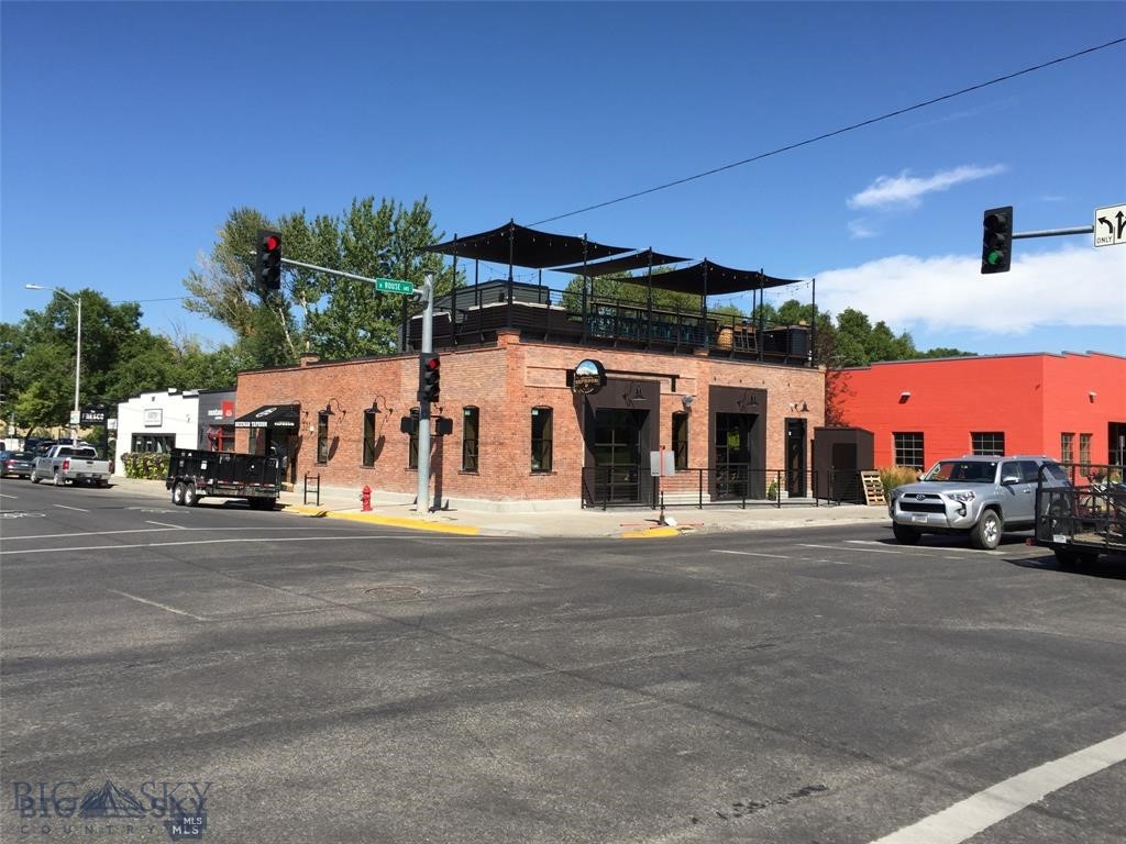 101 N Rouse Avenue — photo