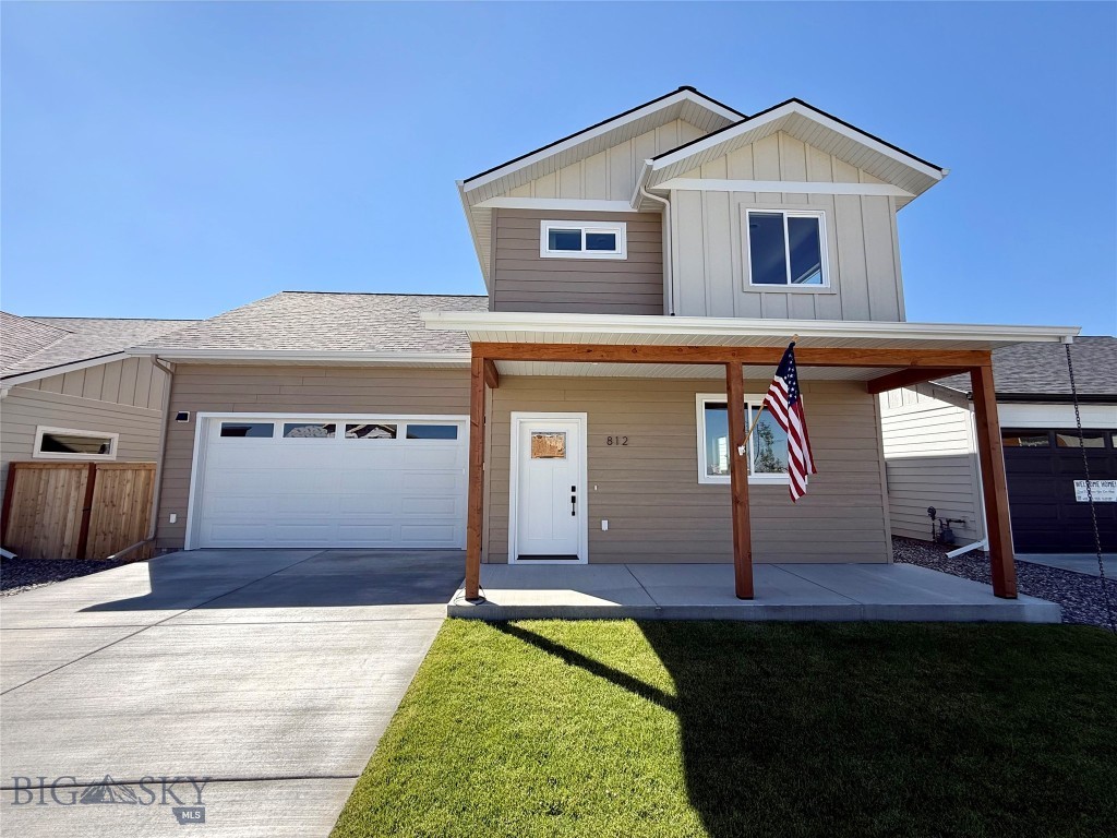 812 Accolade Loop — photo