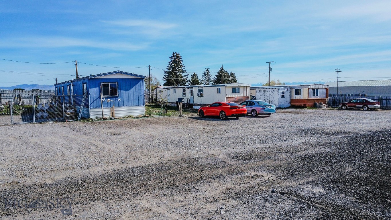 Home in Dillon, MT 59725 — photo 3