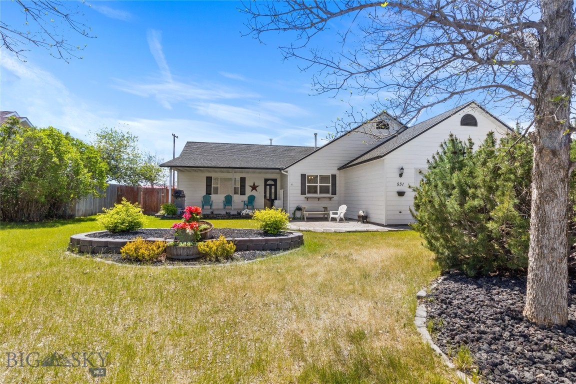 531 W River Rock Road — photo