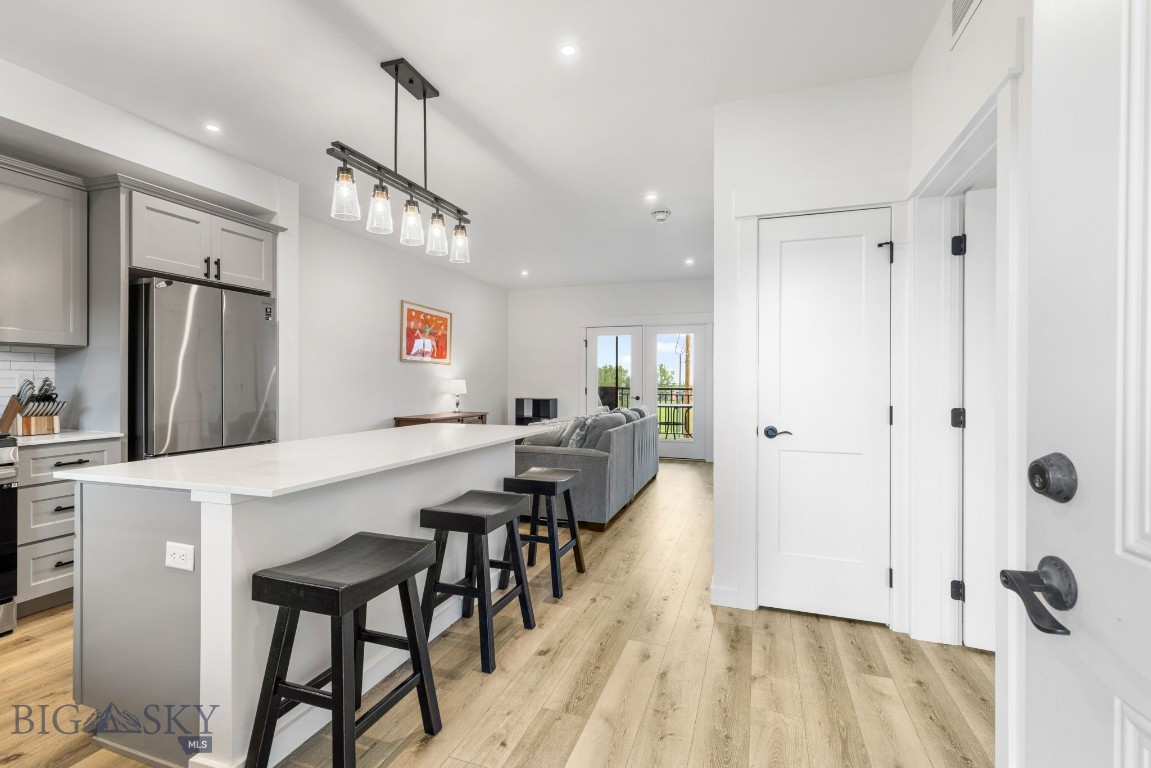 1704 W Lincoln Street 4C — photo