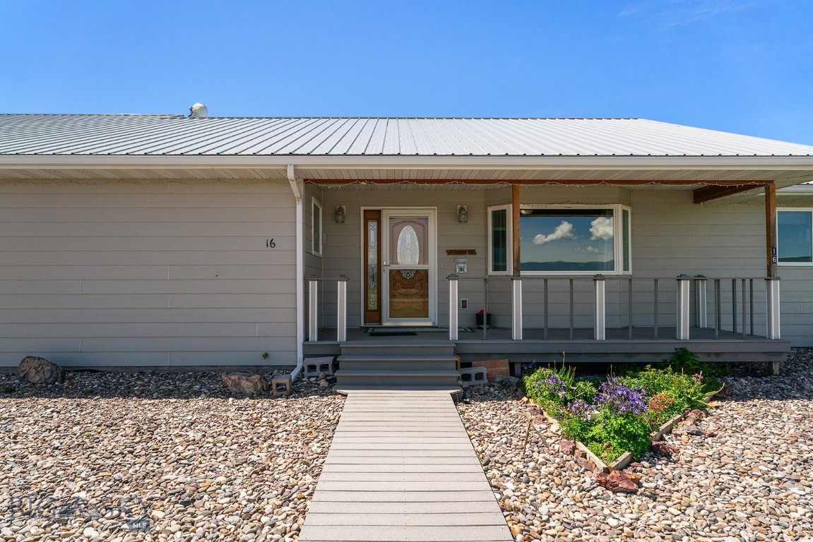 16 Windy Meadow Drive — photo